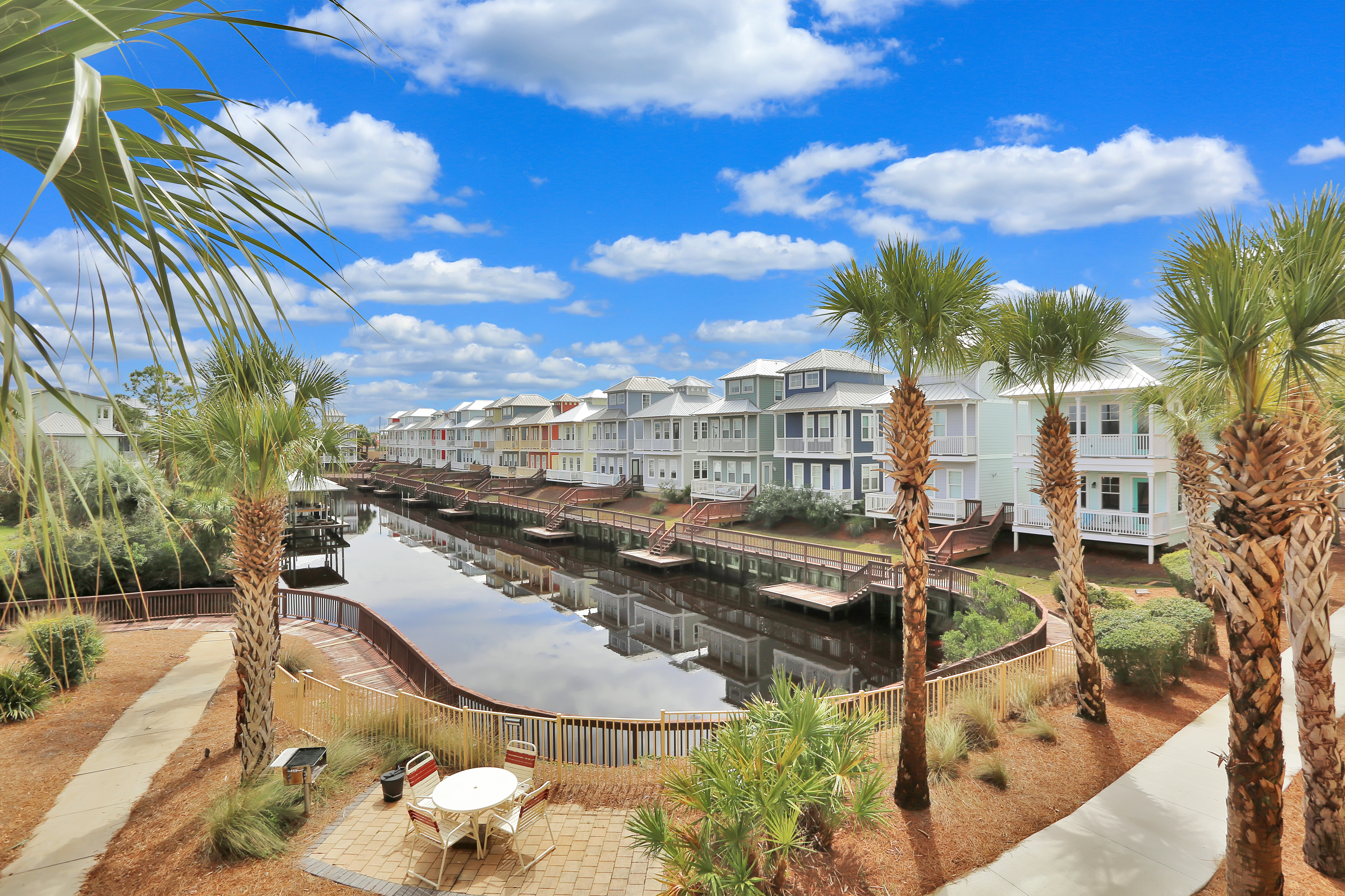 Balcony View of Canal