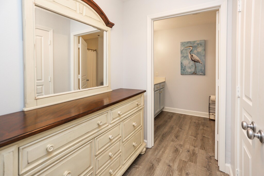 Bedroom 2 - Dressing Area