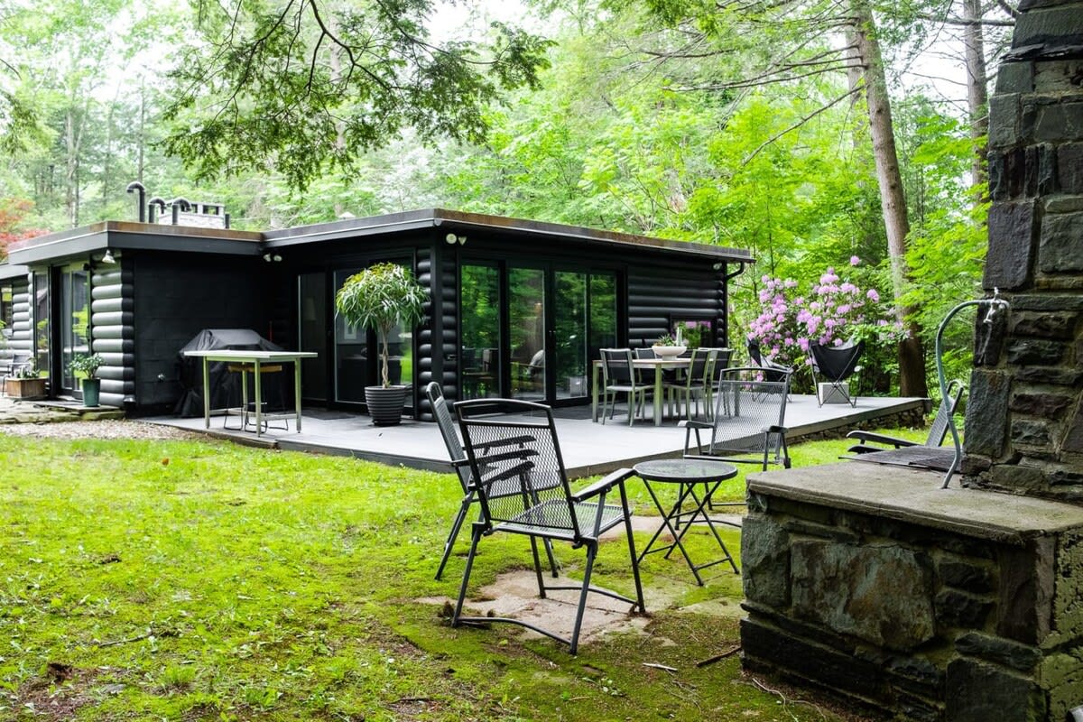 Property Image 1 - Coal Cabin - Chic MCM near Phoenicia