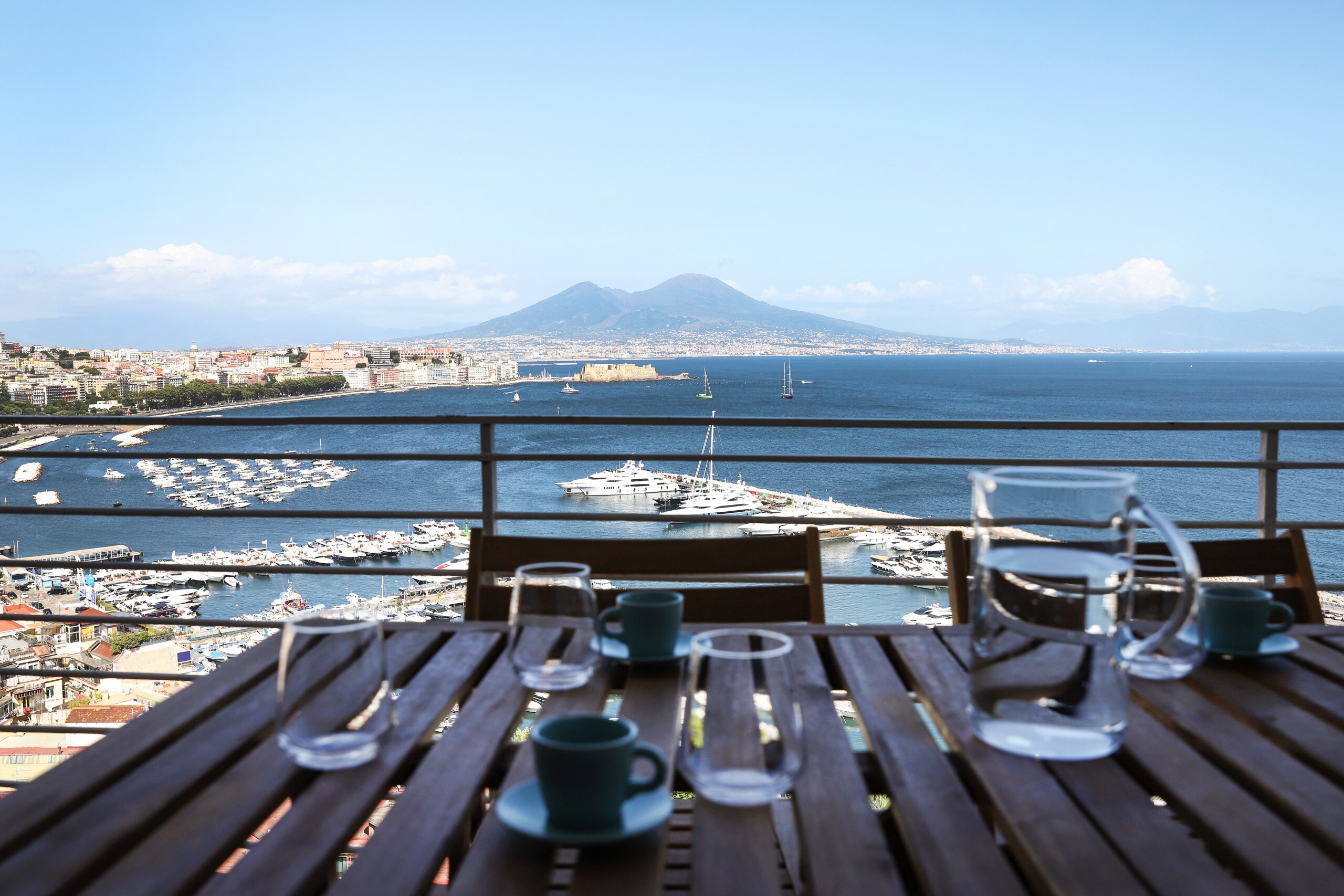 Property Image 1 - Prestigious and modern apartment with terrace and breathtaking view of Vesuvius