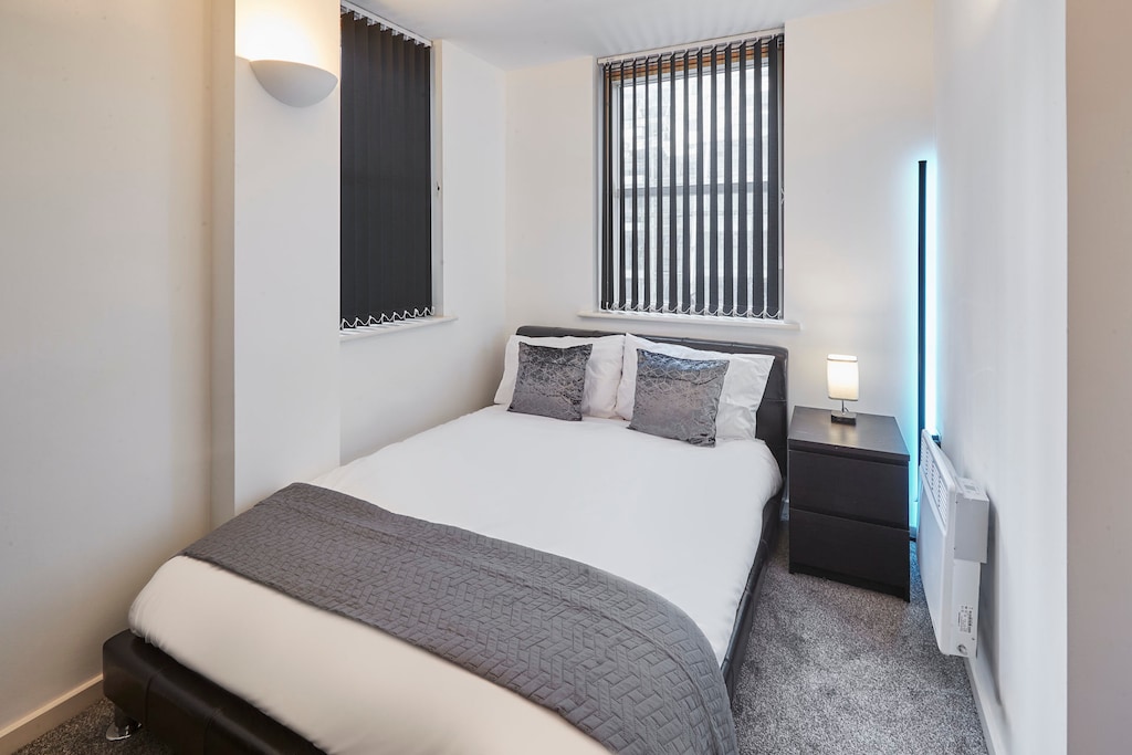 West Point, Leeds - Host & Stay