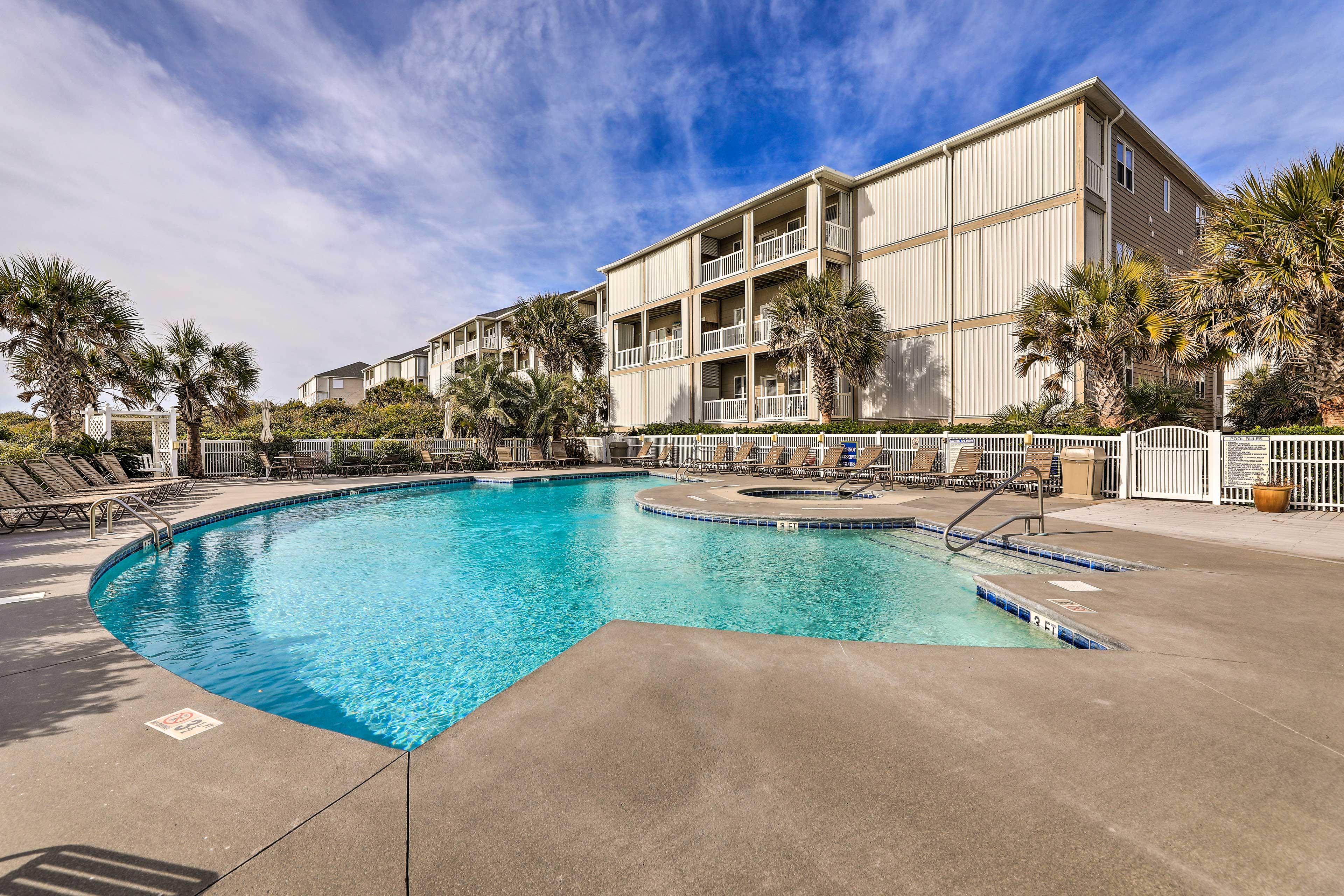 Property Image 2 - Ocean Club Condo: Spectacular View & Beach Access!