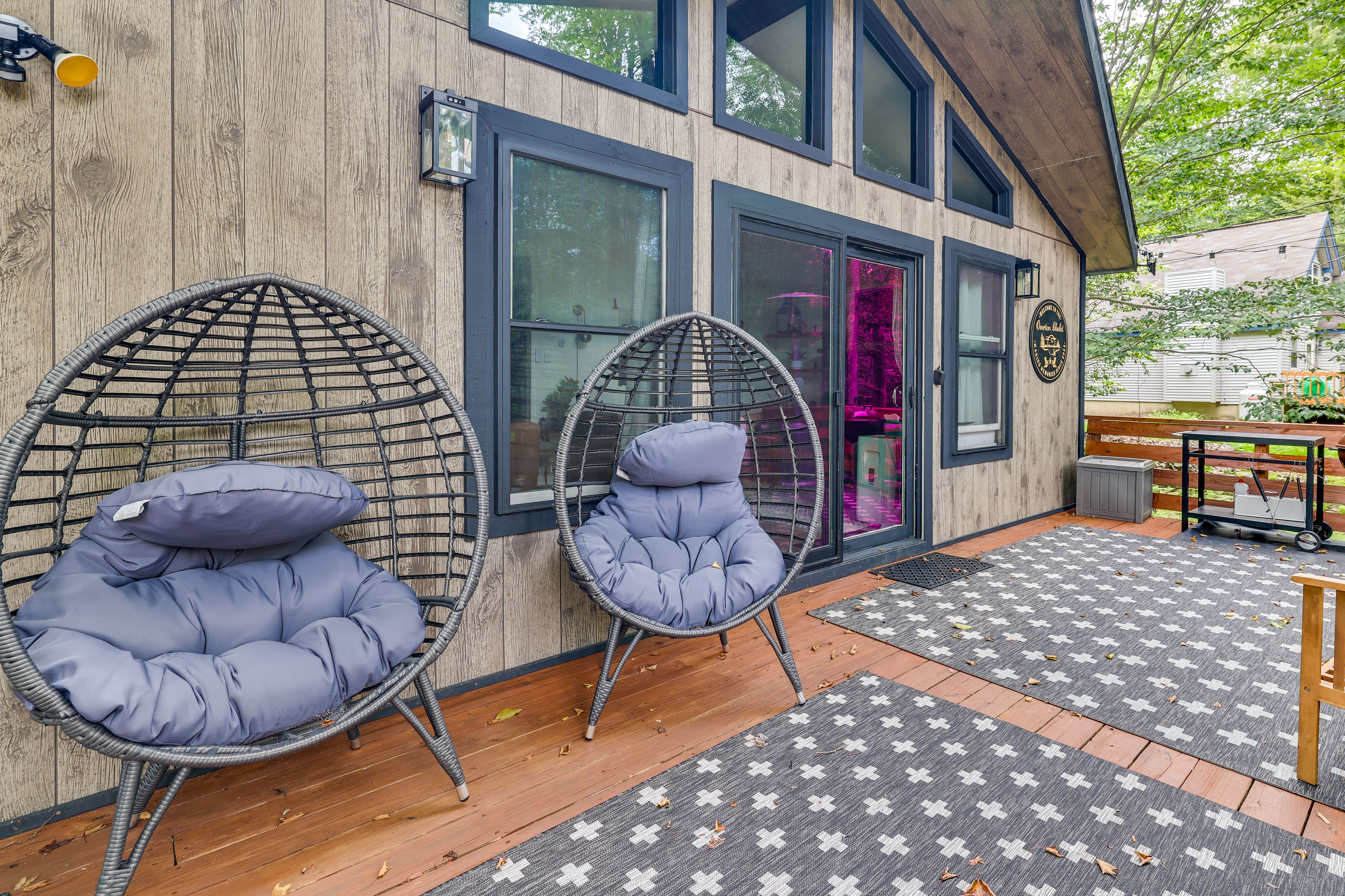 Deck, Fire Pit & Sauna: Big Bass Lake Getaway!