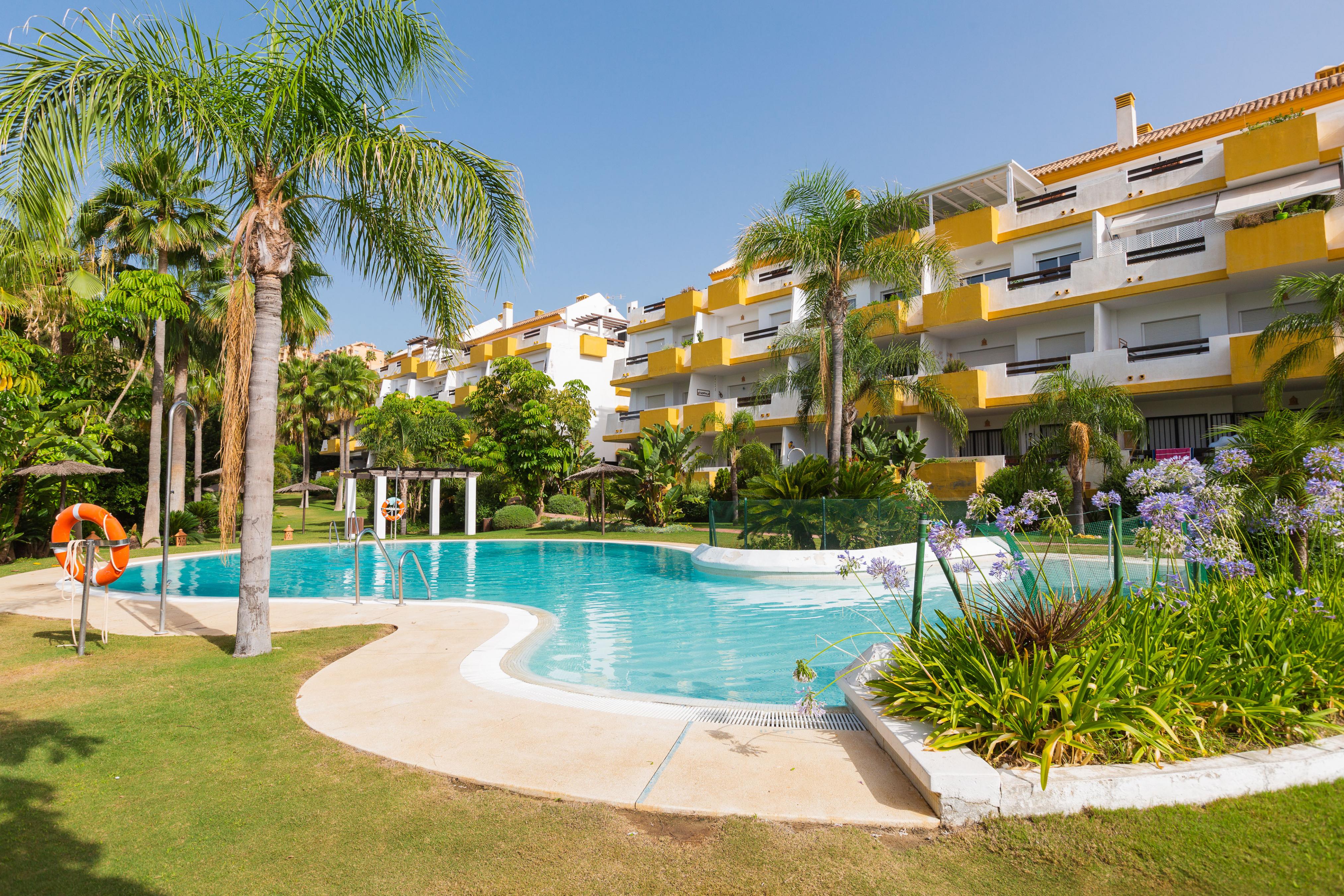 Property Image 1 - CALANOVA - Magnificent apartment with shared pool and free WiFi