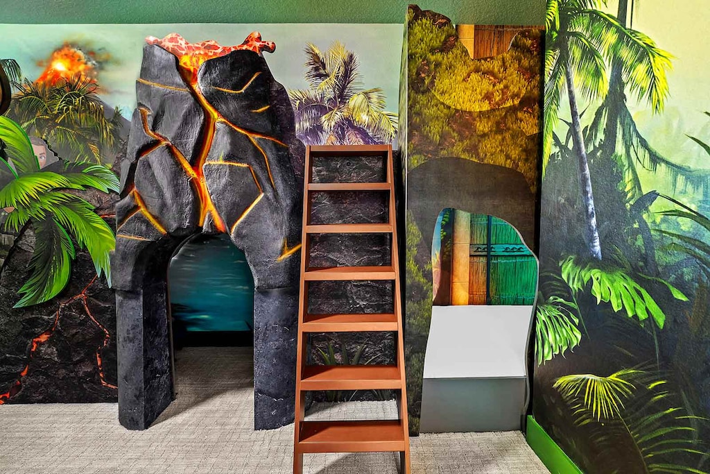Volcano Adventure *Theme Room* 1 on Second Floor