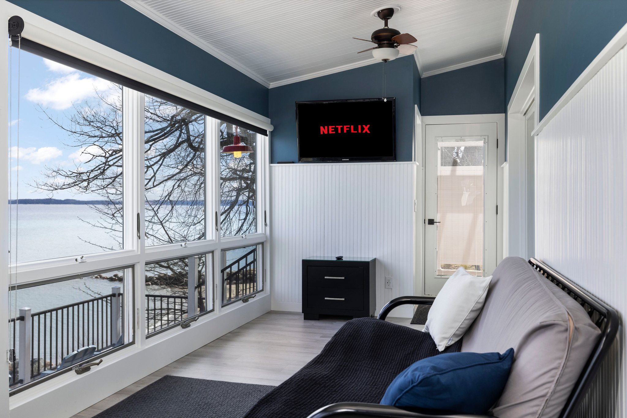 🌅 Bayshore House – Private Beach • Power Island Views • Opt RV Pads • Firepit ➠ 7633