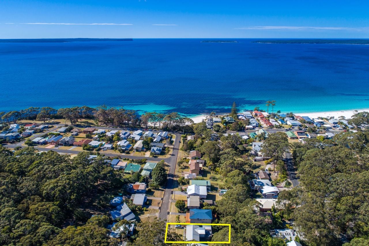 Property Image 1 - Elaine at Hyams Beach