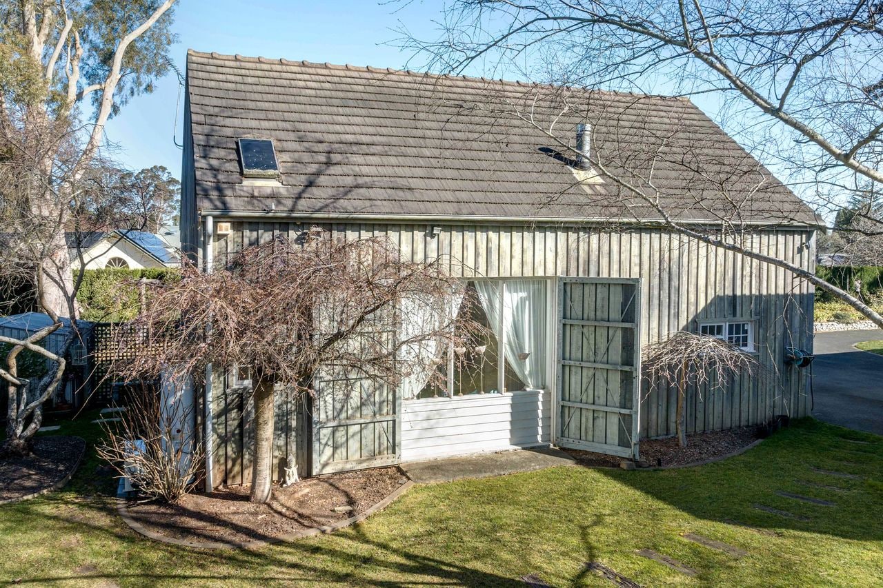 Property Image 1 - The Barn, Burradoo