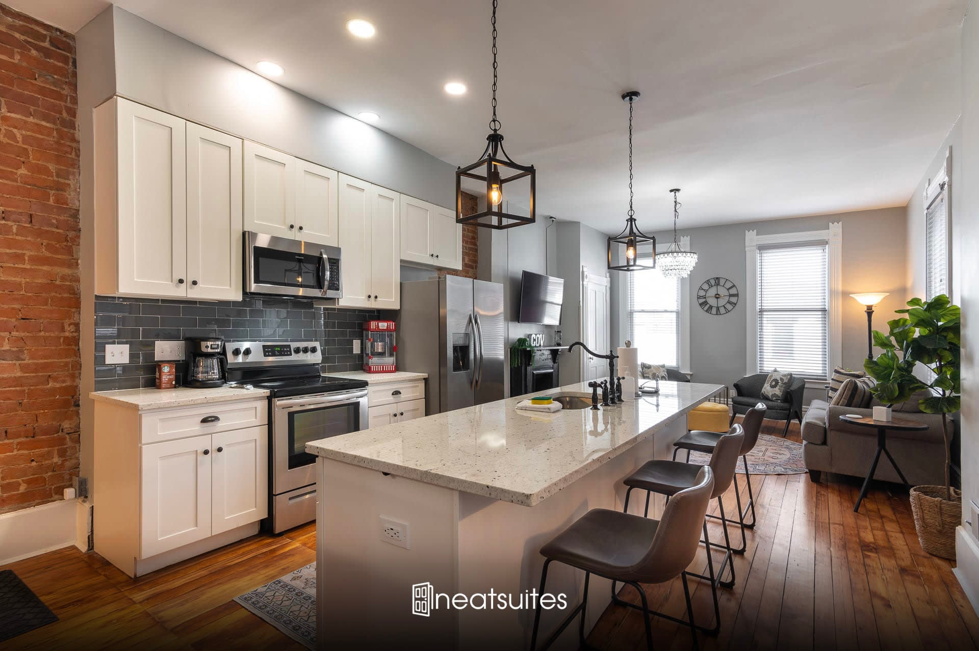 Fully Equipped Kitchen with Island