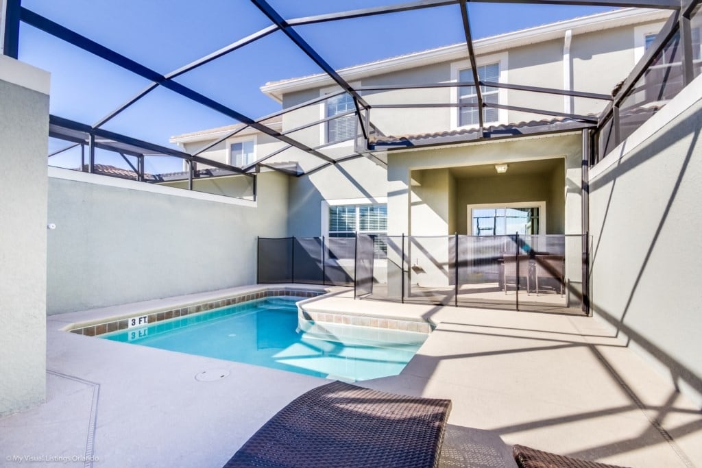 4796ClockTower,StoreyLake_24