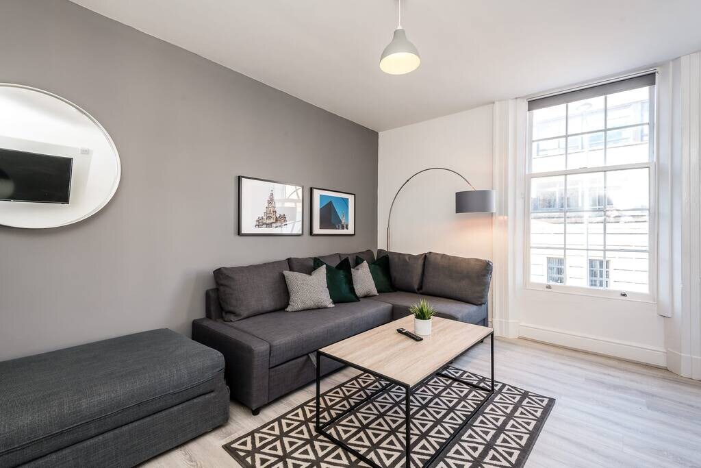 Duke Street Townhouse Apts II, Liverpool - Host & Stay