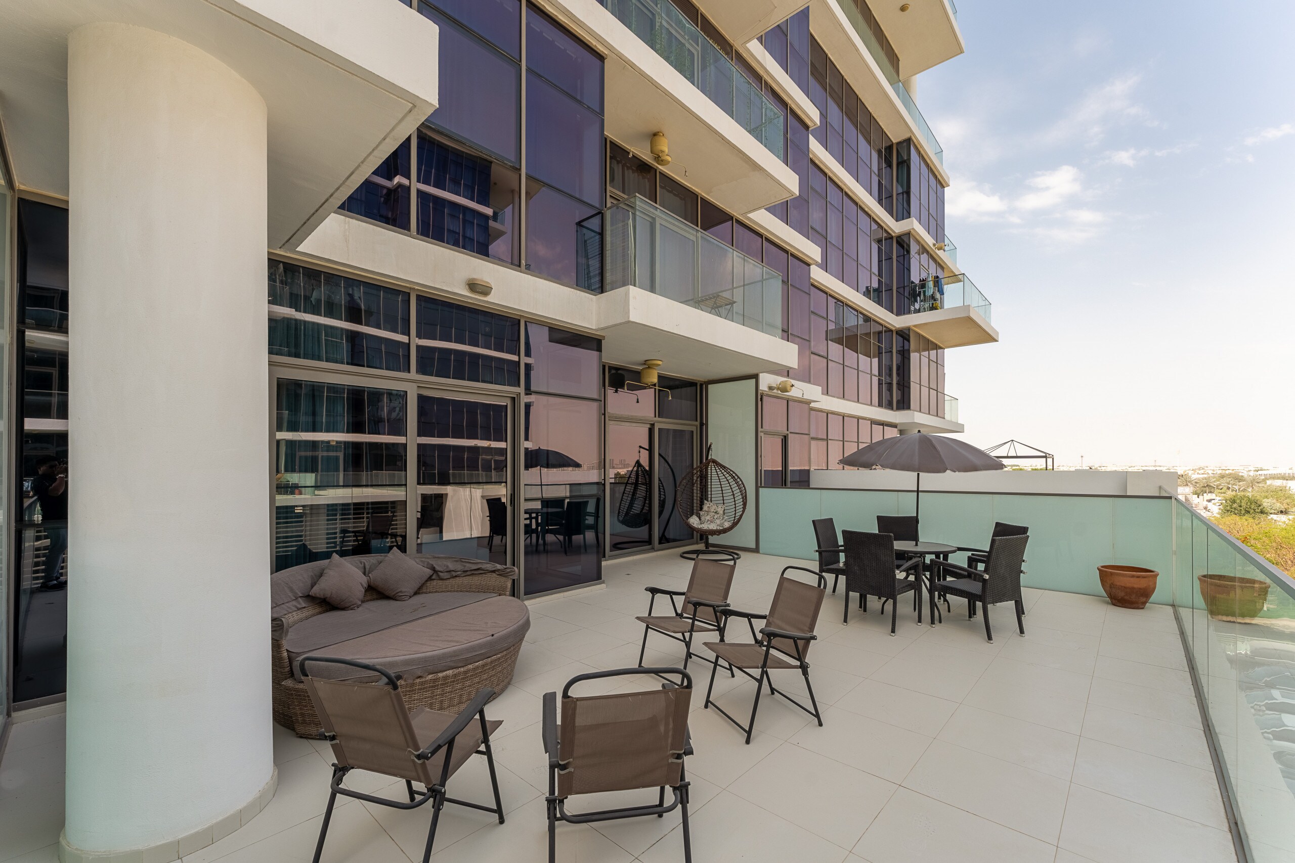 Property Image 1 -  Huge Terrace | Community & Skyline Views