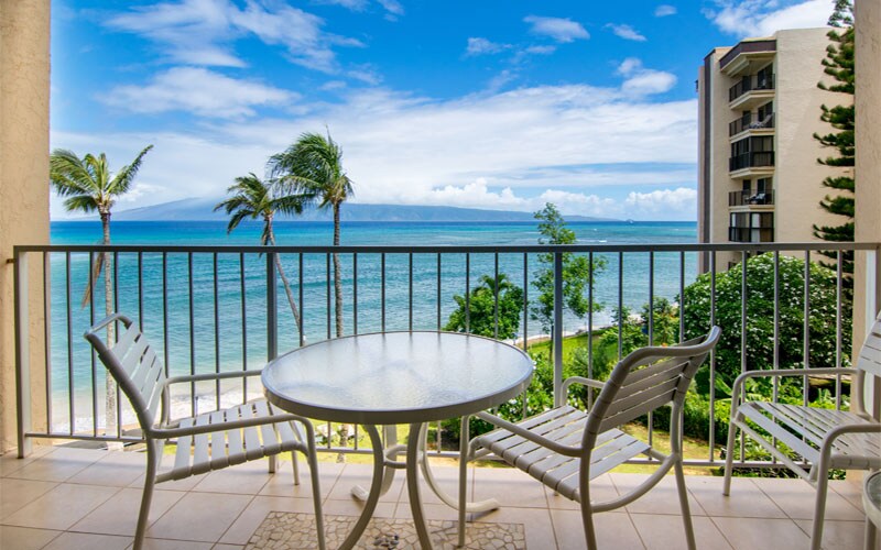 Property Image 2 - Royal Kahana Maui 408 Oceanfront 1 Bedroom
