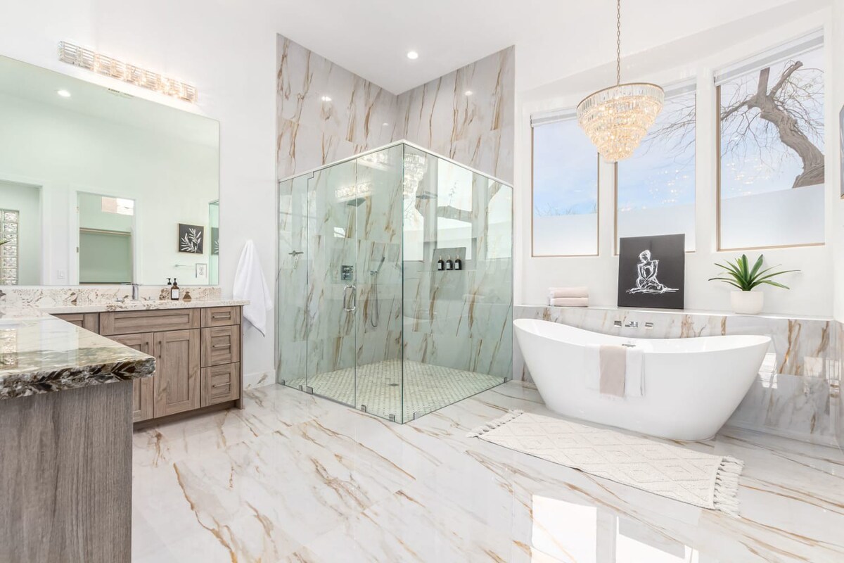 Spa Primary En-Suite with Soaking Tub and Glass Shower