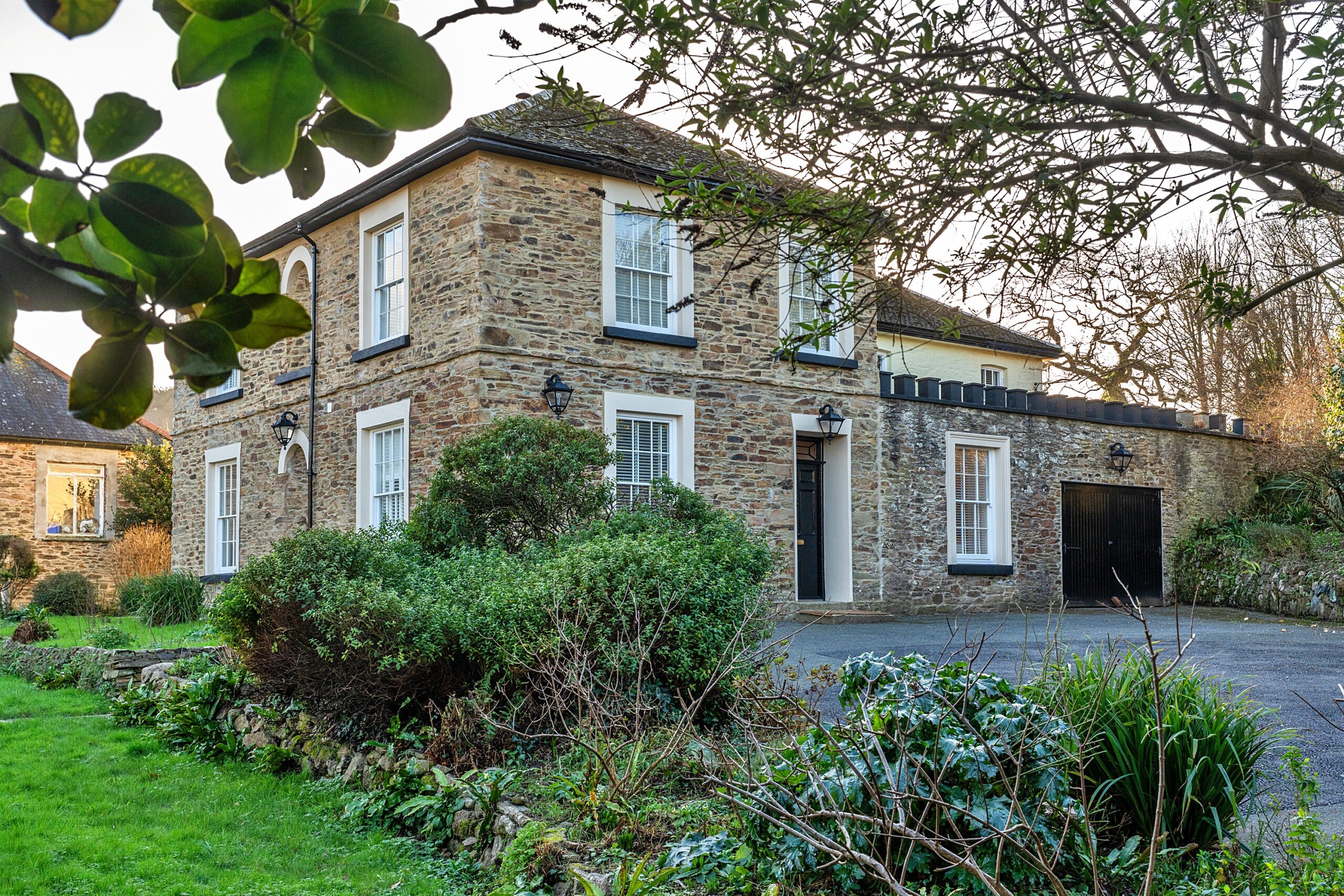 Property Image 1 - The Old Counting House