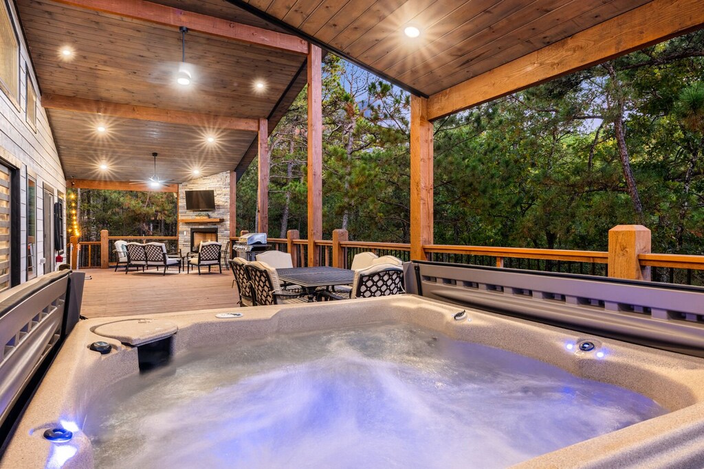 Hot tub