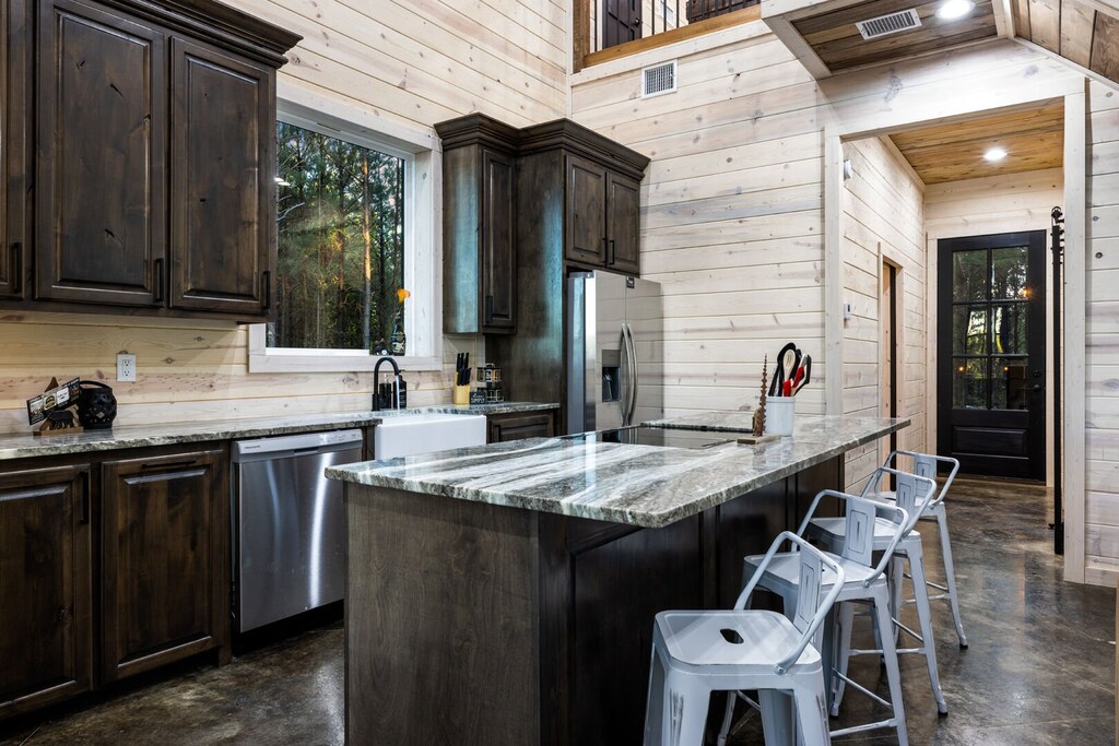 Kitchen island