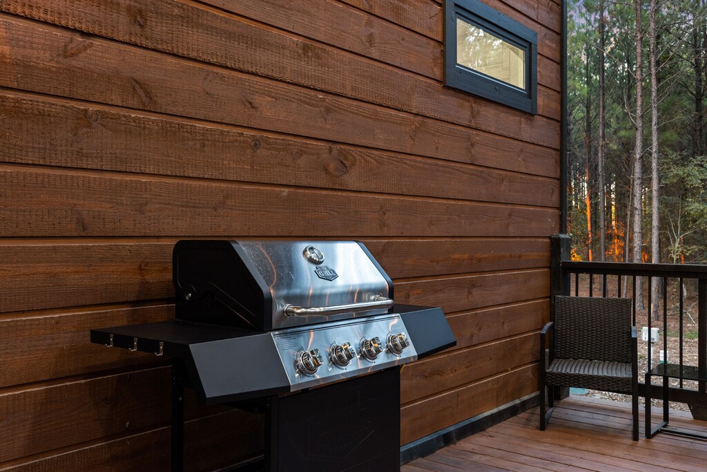 Grill with propane hardwired