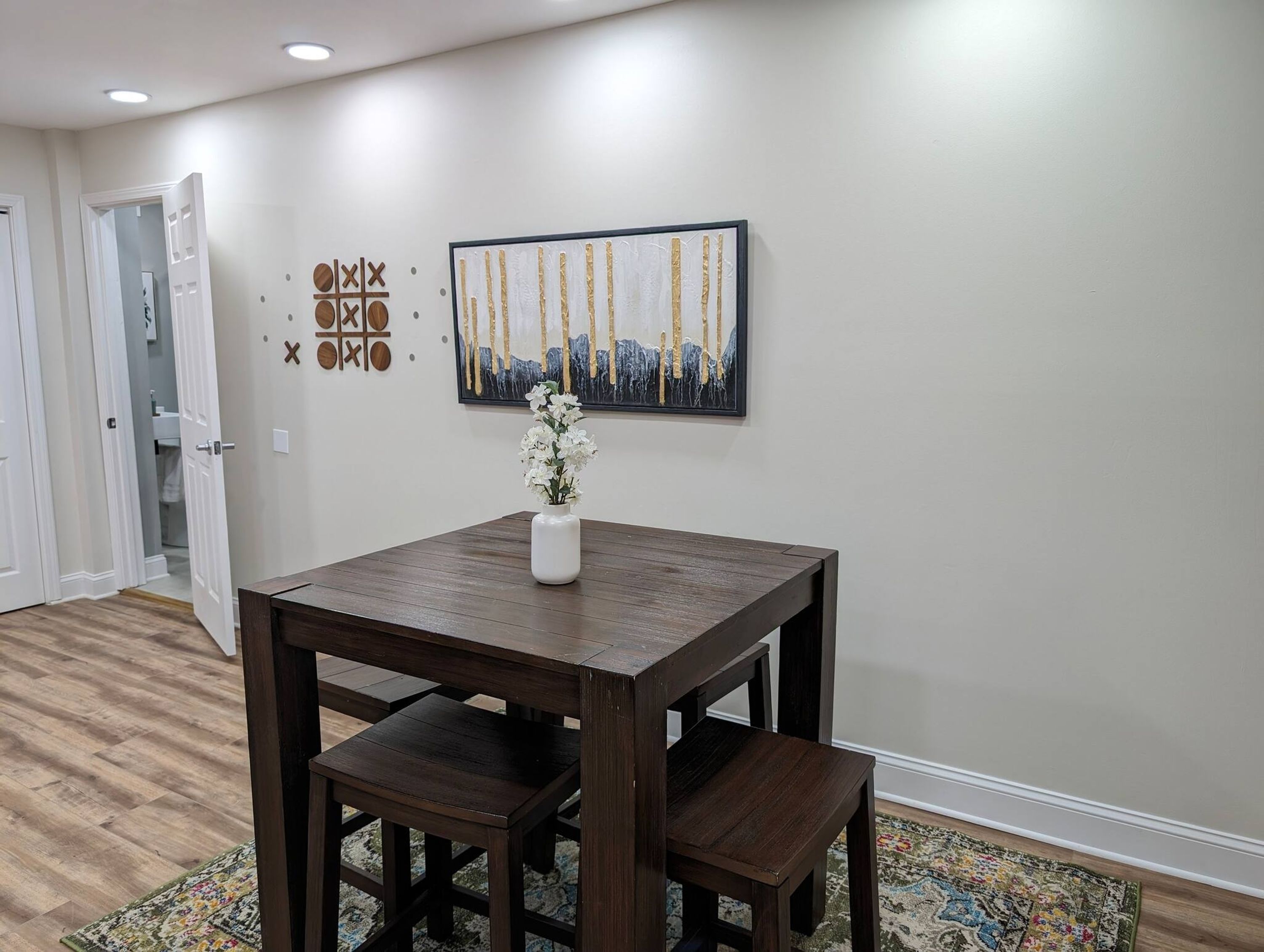 Colony Suite - Escape to Modern Luxury Hidden Gem 