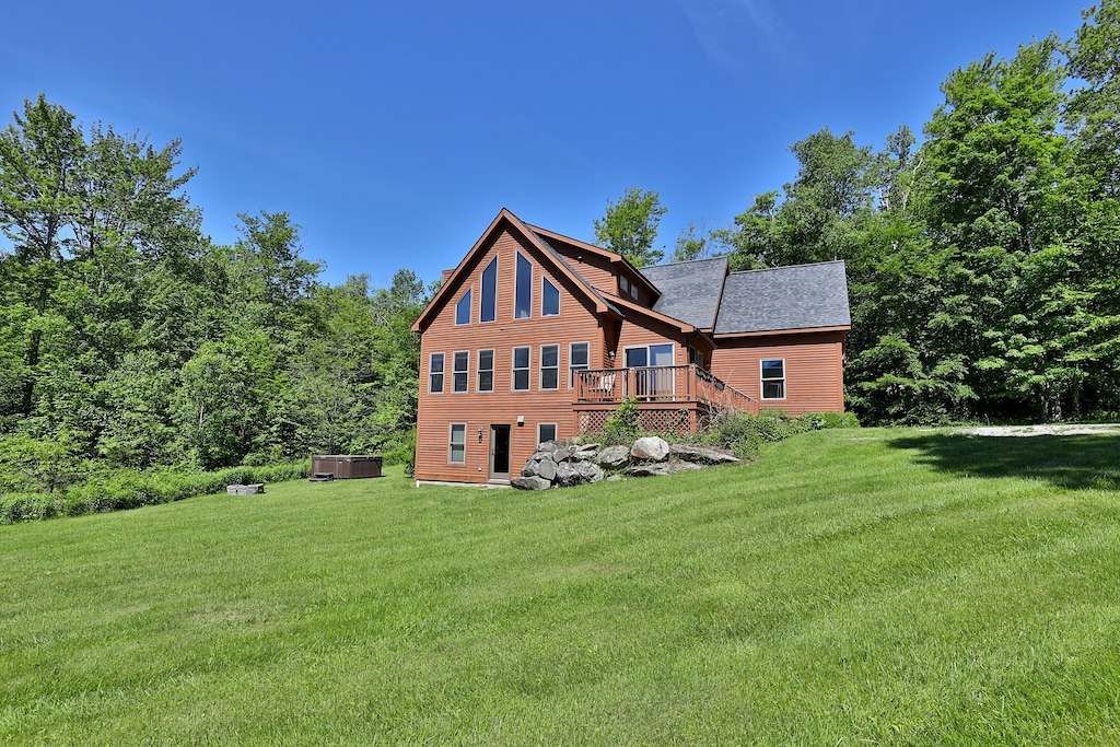 Cortina Mountain Chalet is a beautiful retreat in any season!
