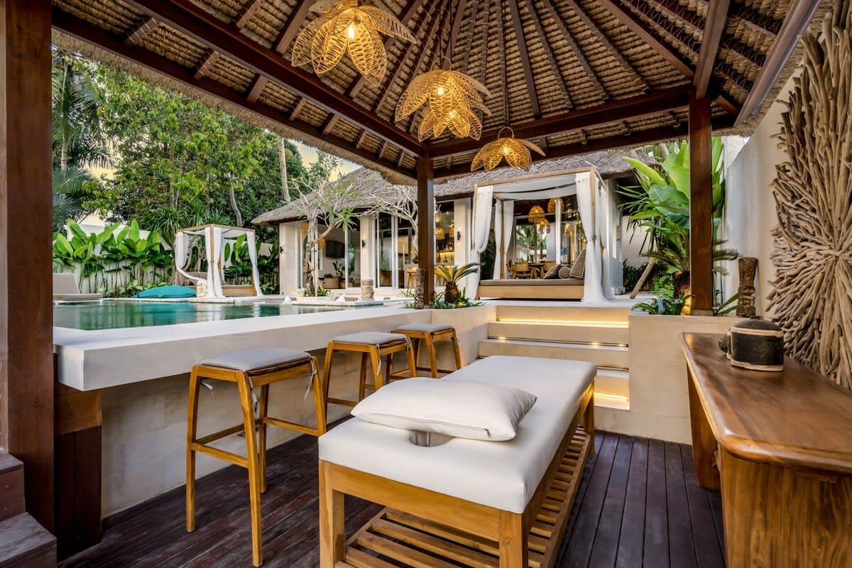Property Image 2 - Gian Minima:Tranquility 4BR Villa with Jungle View