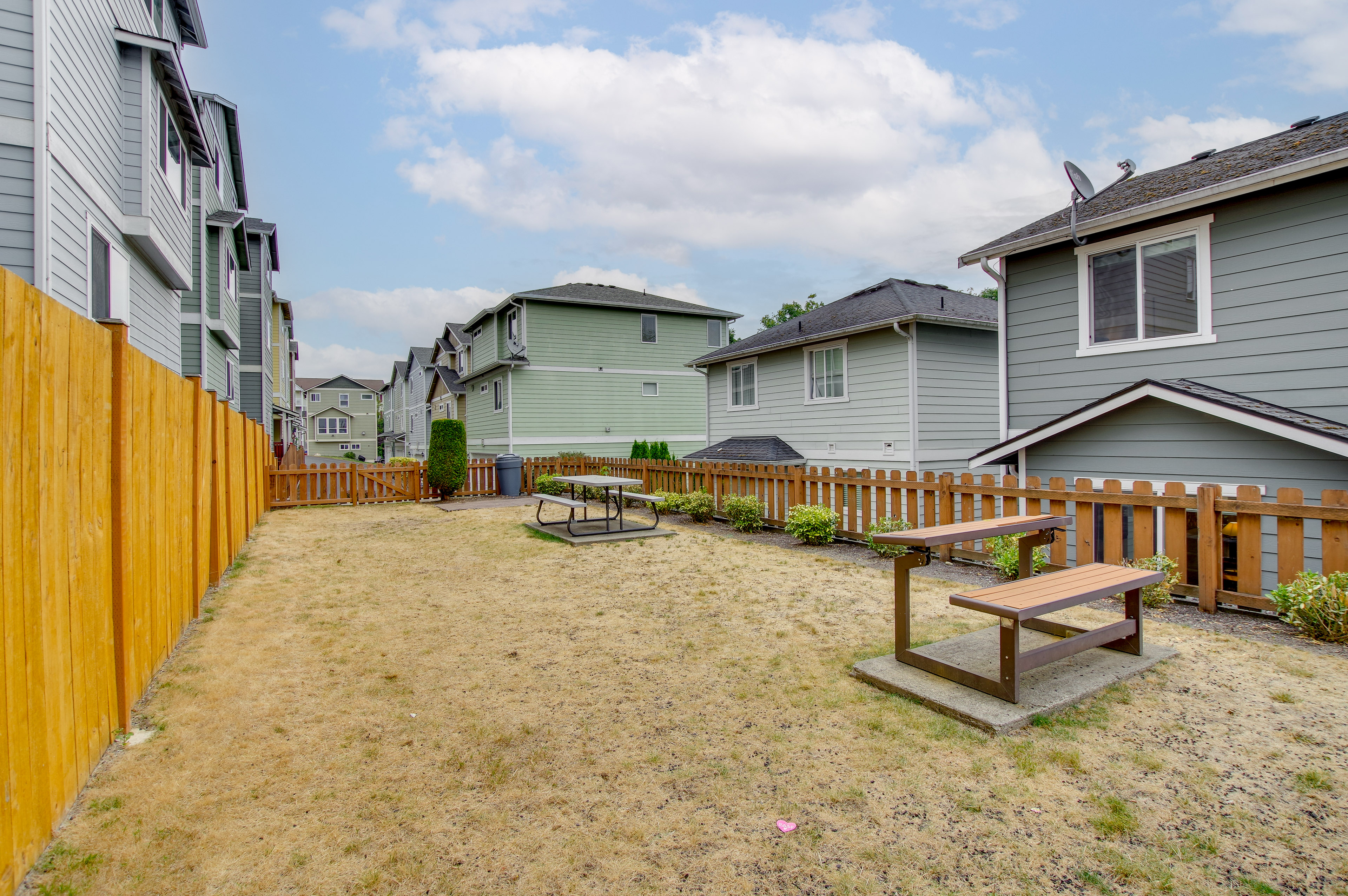 Property Image 1 - WFH-Friendly Townhome Rental Near Ferry in Everett