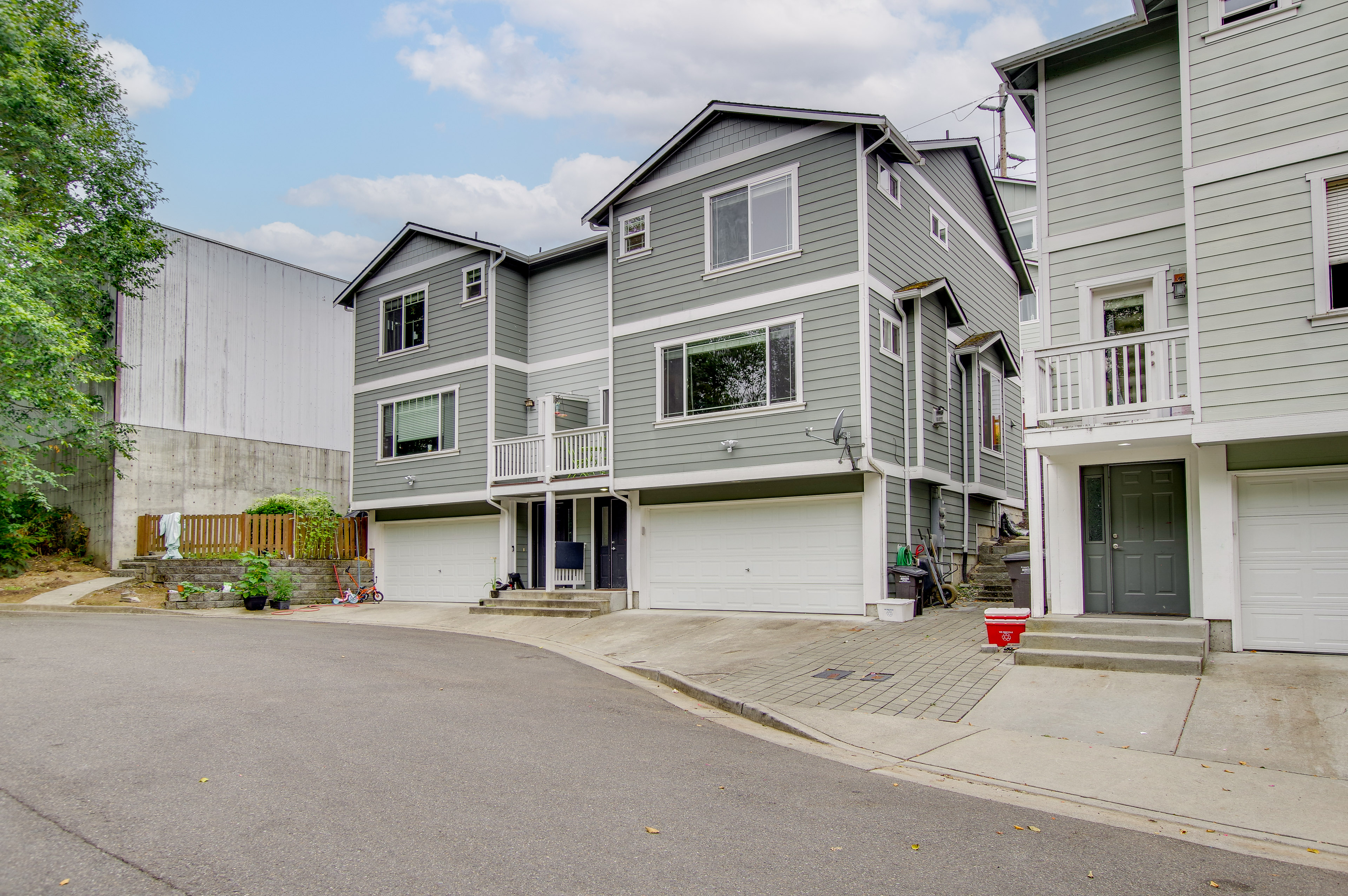 Property Image 1 - WFH-Friendly Townhome Rental Near Ferry in Everett