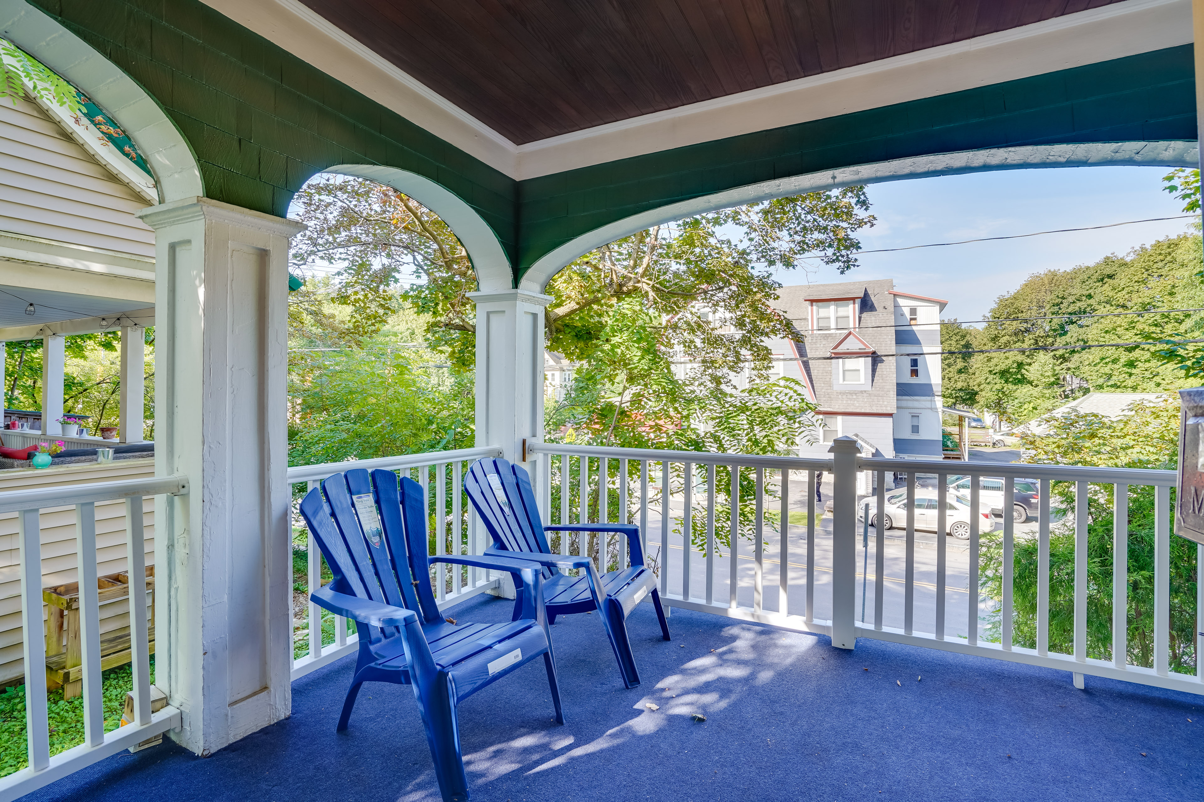 Walk to Syracuse Campus: Family-Friendly Home!