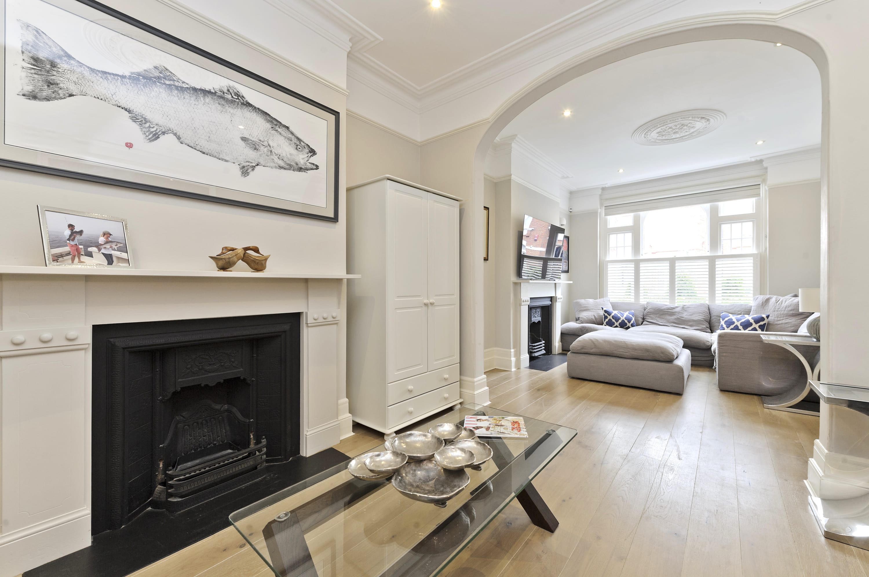 Property Image 1 - Stunning 4-bed family home with garden, Fulham