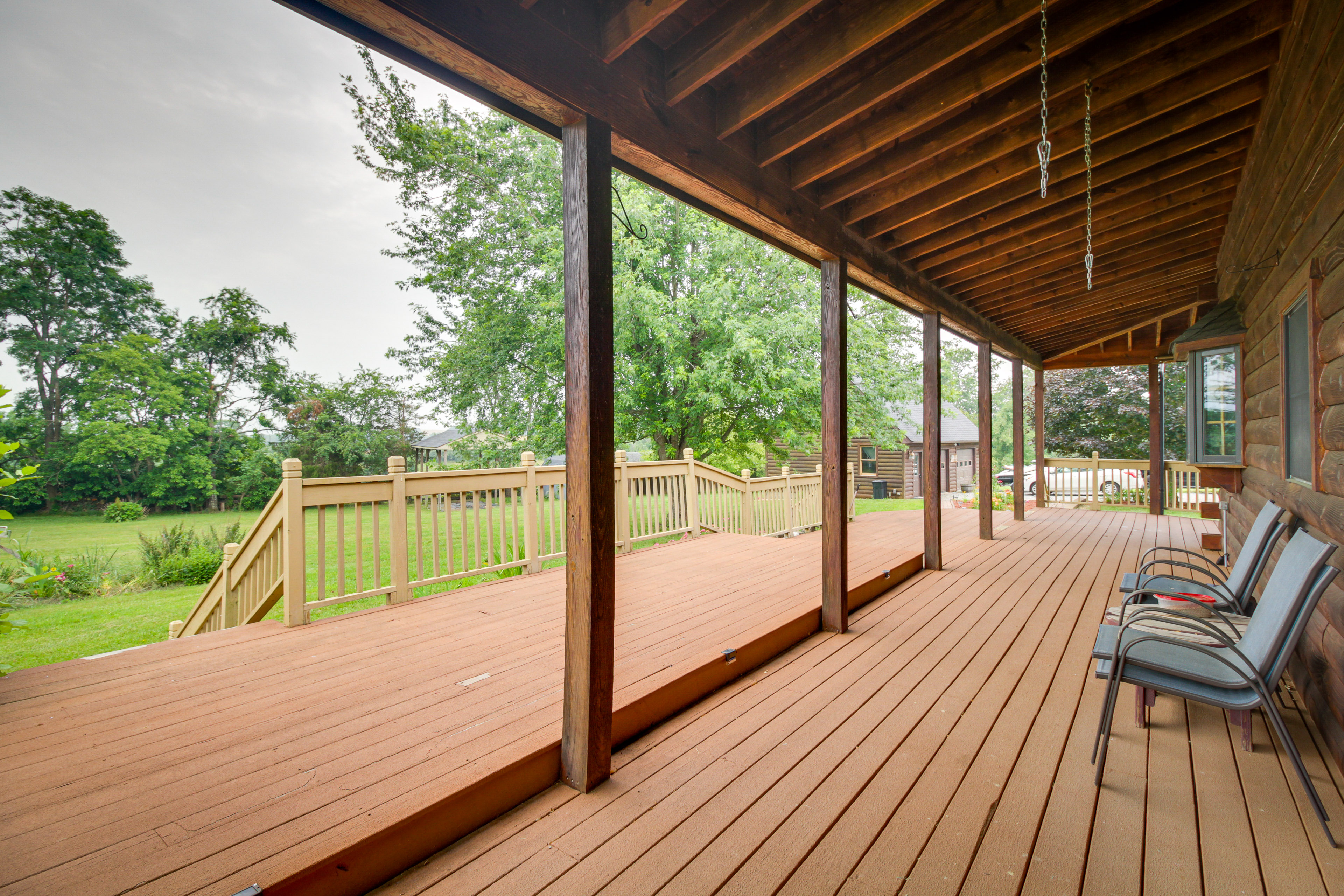 Peaceful Raphine Cottage w/ Deck & Fireplace!