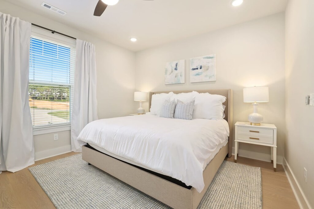 King suite with King size bed, Smart TV, and full attached bathroom.