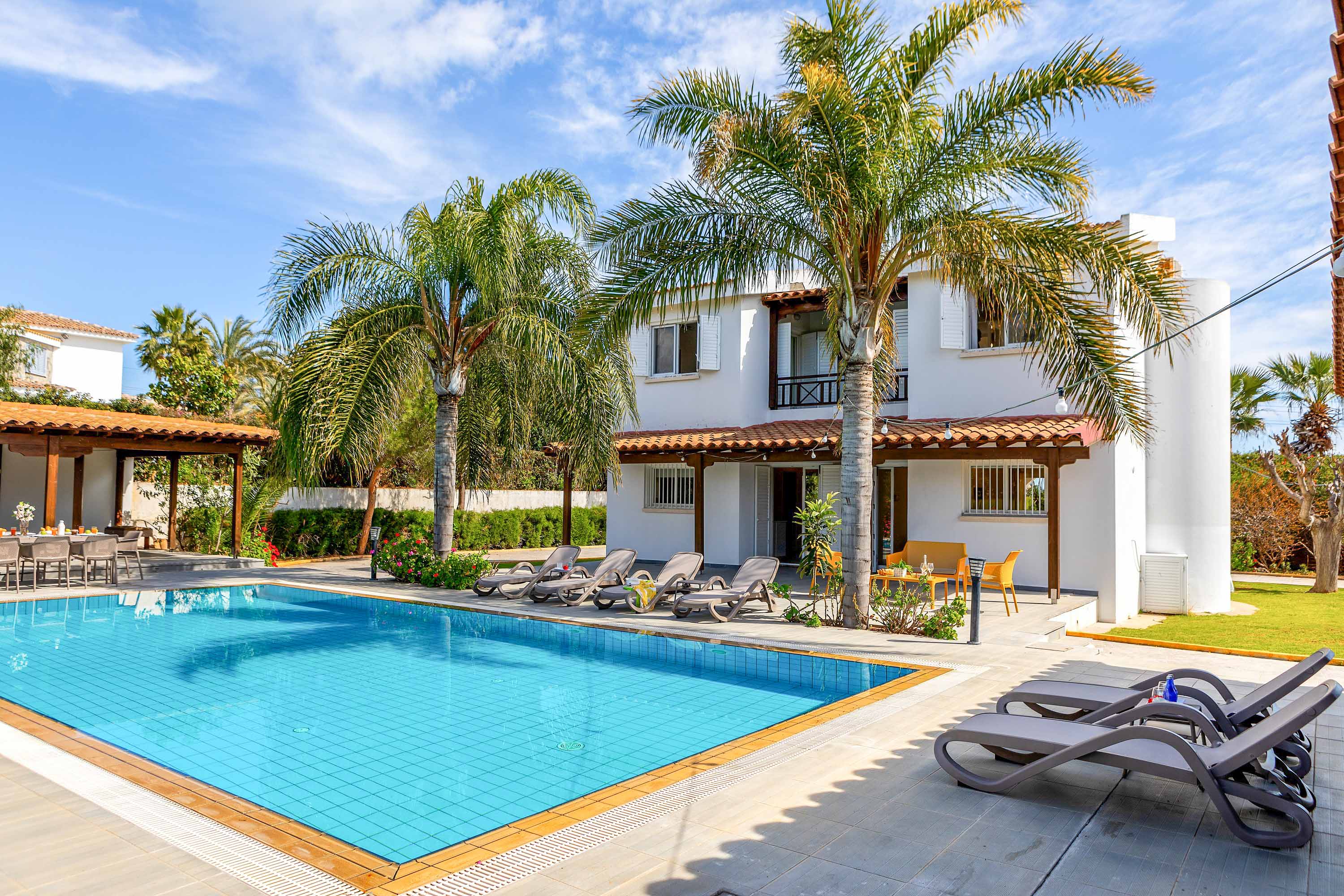 Property Image 1 - Cape Greco Palm Trees Villa