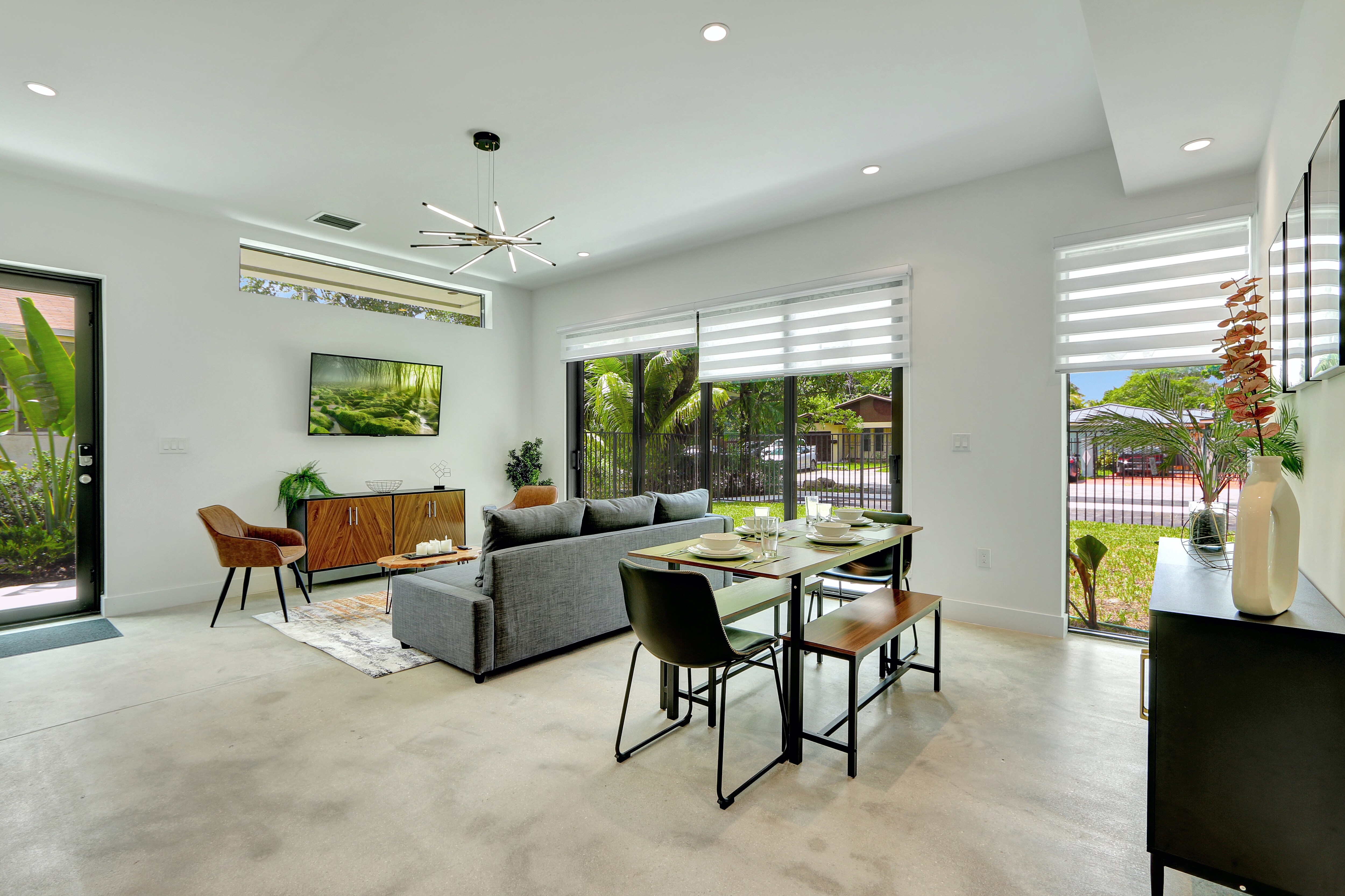 Property Image 1 - MiaModa 1: Modern Design & near Design District