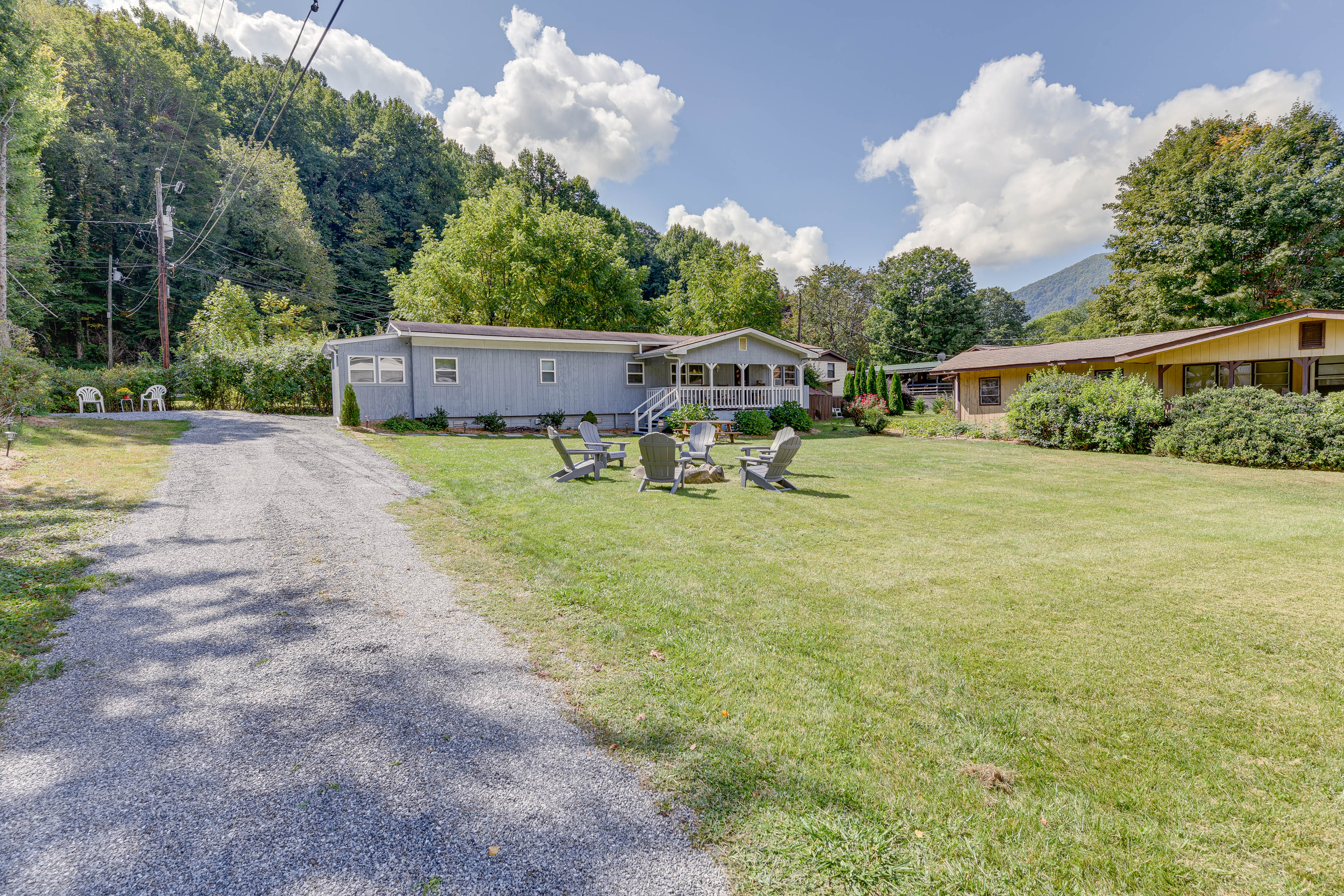 Property Image 1 - Maggie Valley Home ~ 5 Mi to Cataloochee Ski Area!