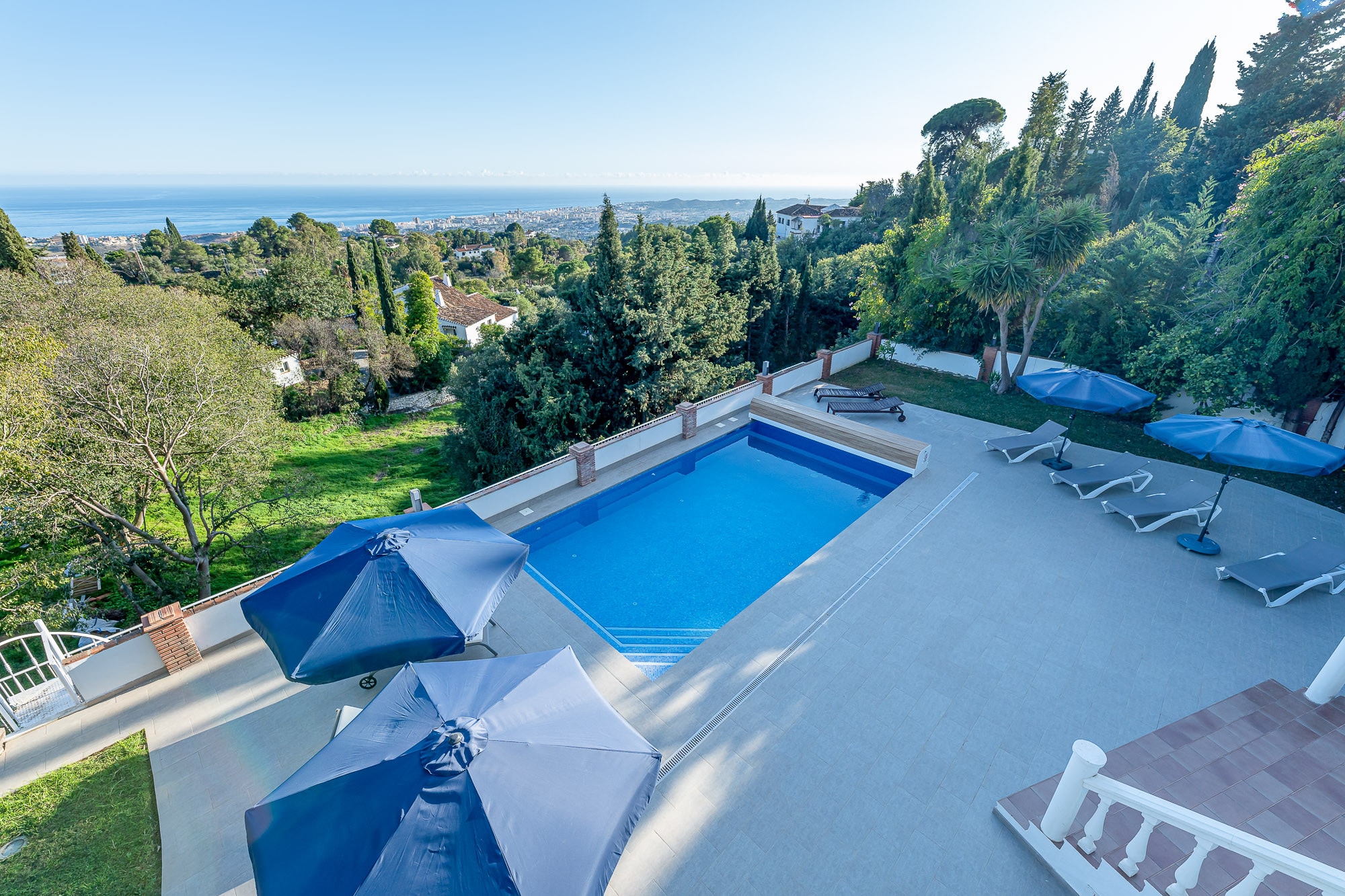 Property Image 1 - Stunning Villa with Panoramic Views of the Med 