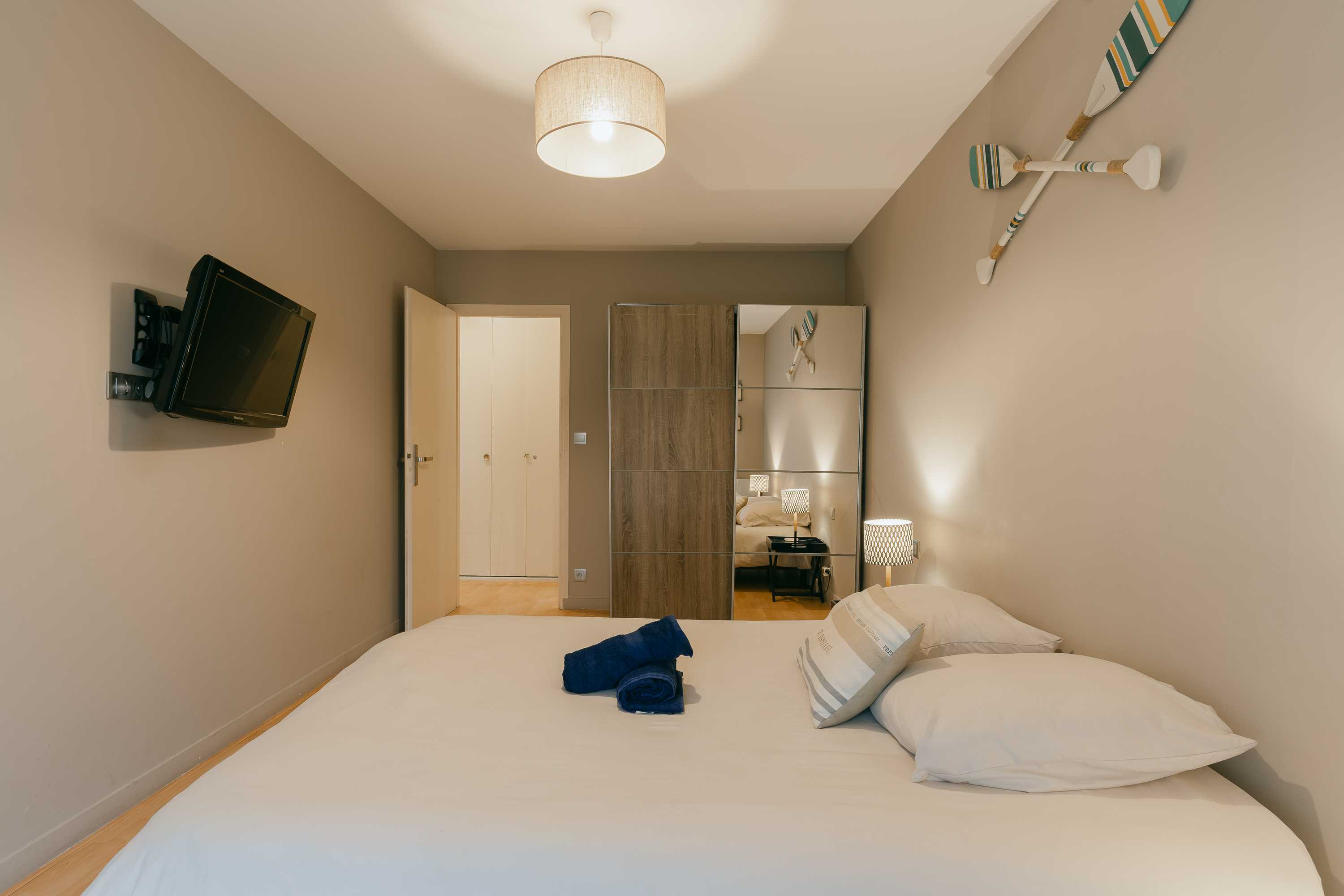 Charming 2BR Apartment Overlooking the Sea - Trouville
