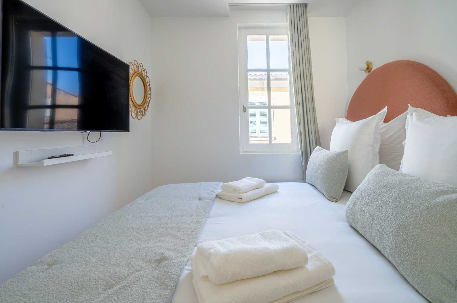 Property Image 2 - Nice 1 bedroom flat - Hyper centre St Tropez 