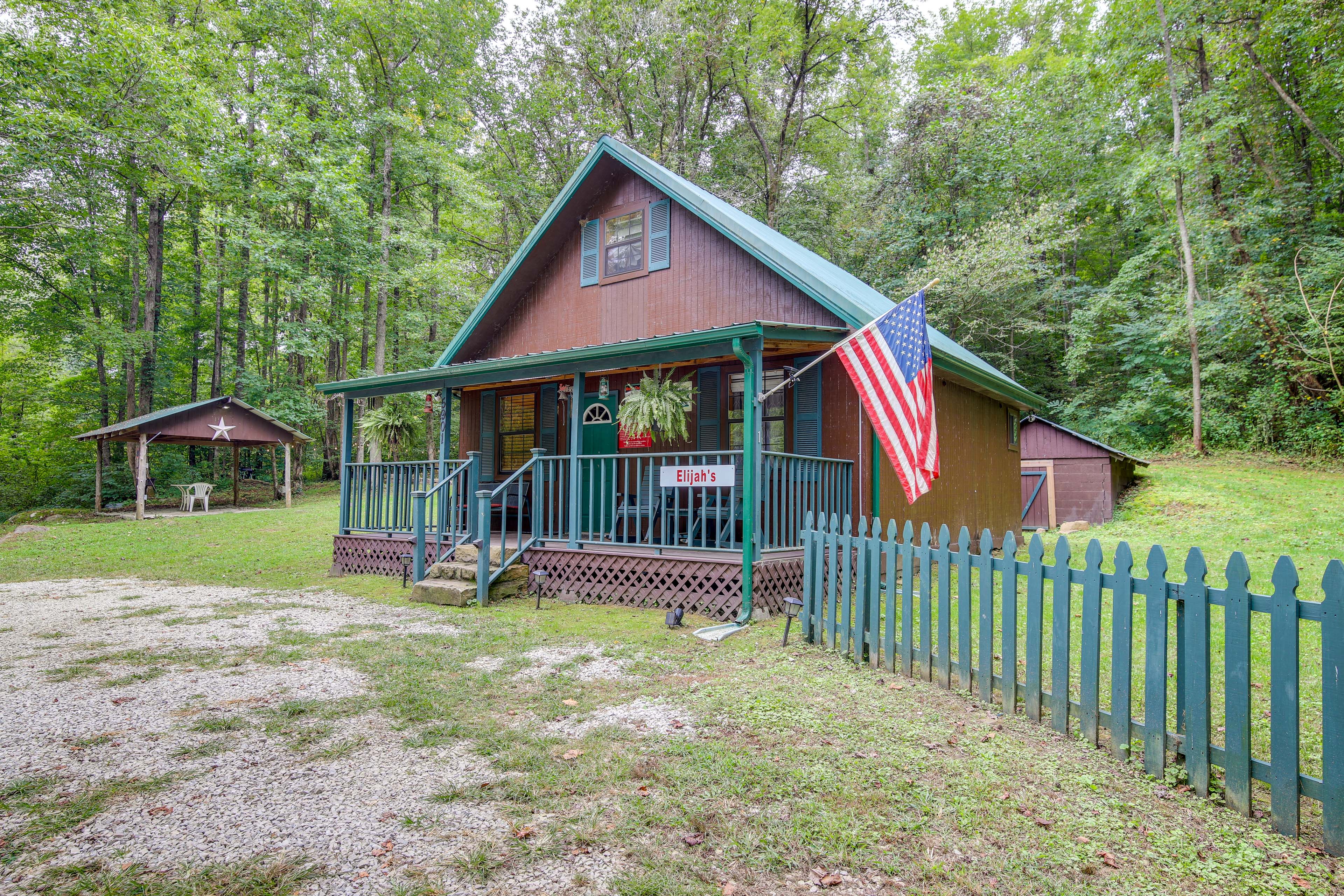 Property Image 2 - Riverfront Briceville Cabin w/ Patio & Fire Pit!