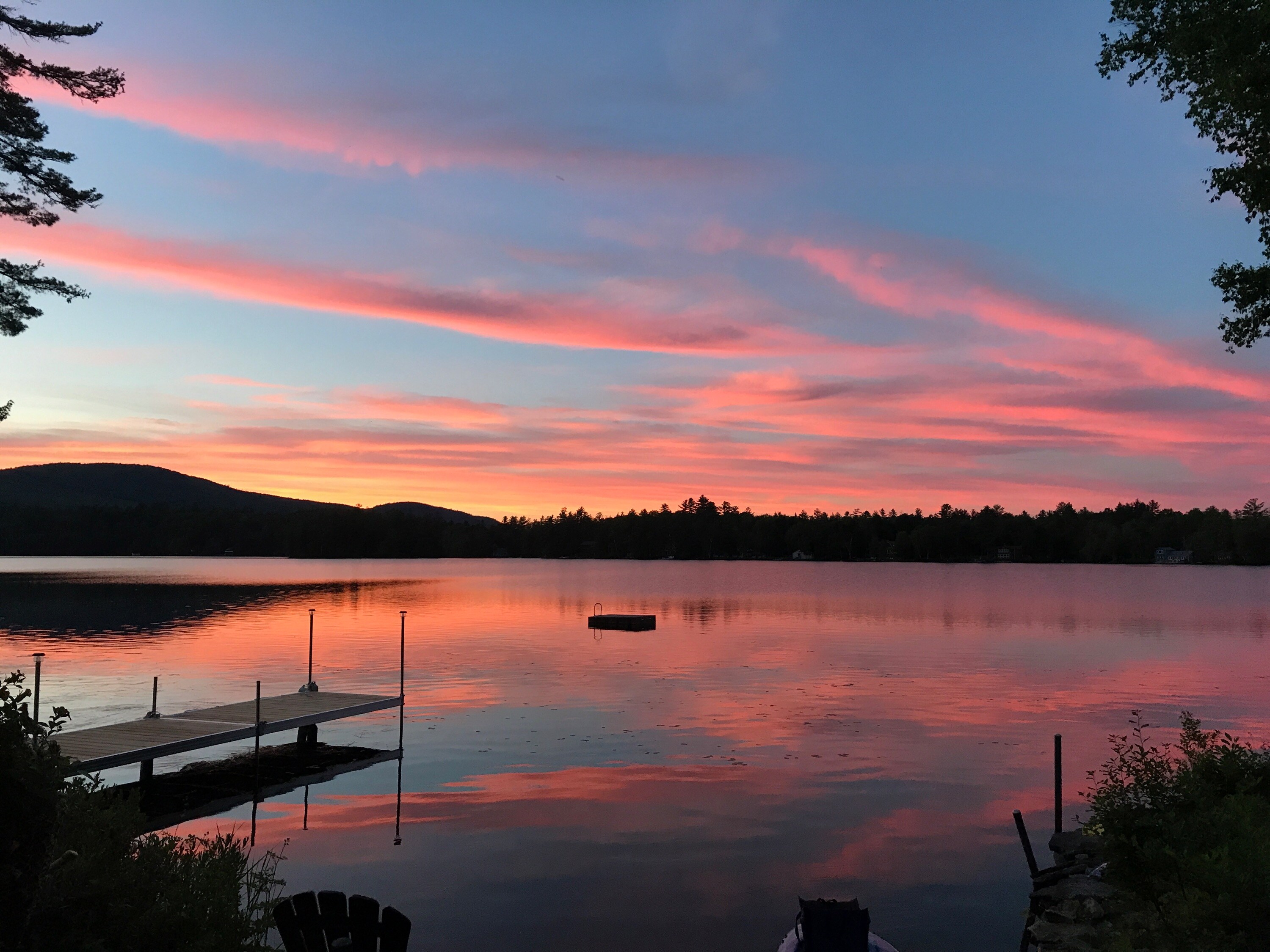 Property Image 2 - 91WR Lake vibes, amazing views at this beautiful waterfront home in the the White Mountains! Rest, relax o