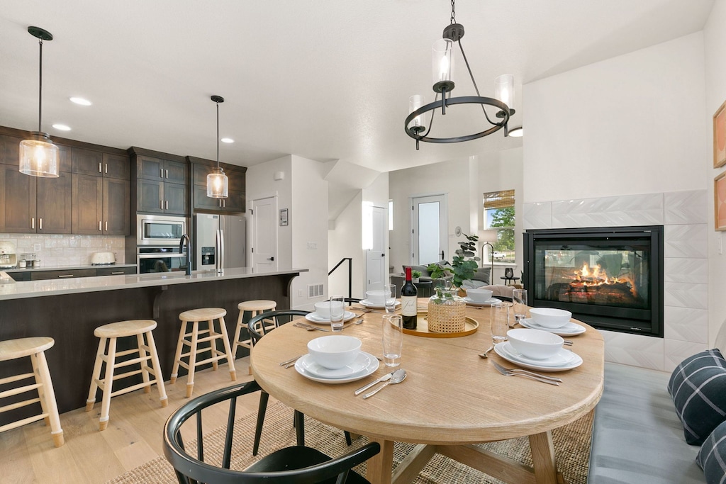 Welcome to our Coastal Chic Home in Old Town North!