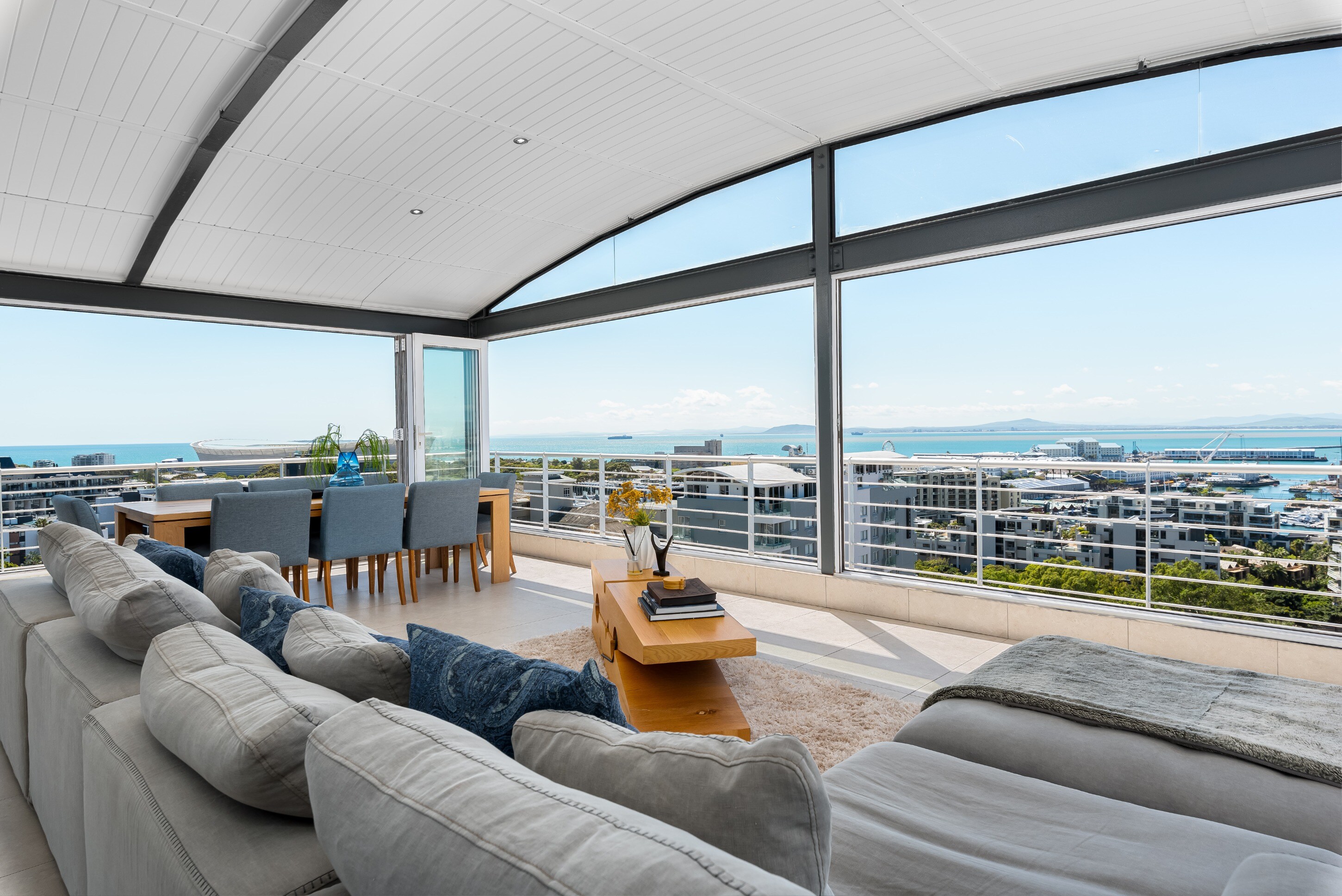 Property Image 1 - Breathtaking Views from Greenpoint Penthouse