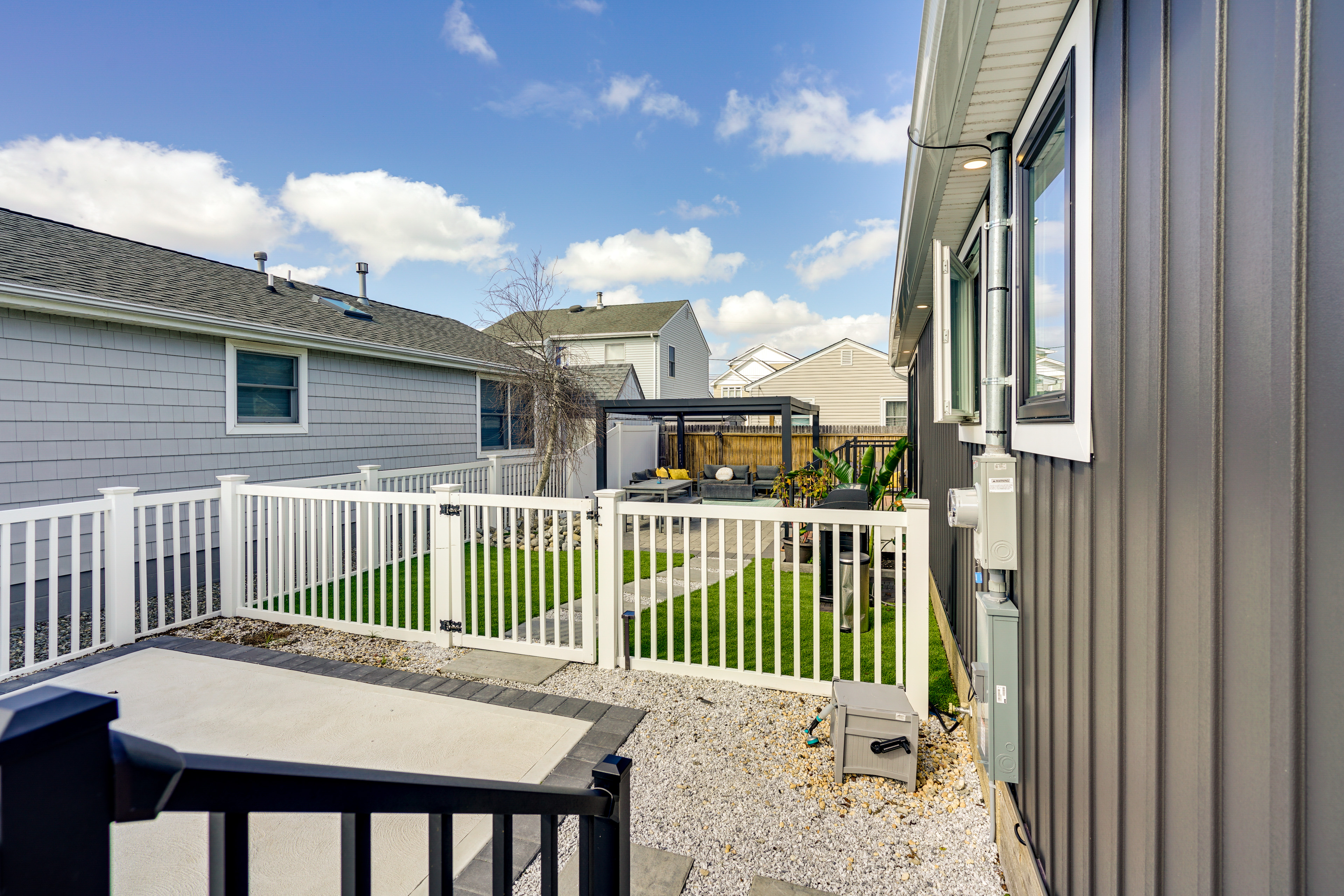 Property Image 2 - Renovated Seaside Park Cottage: Steps to Beach!