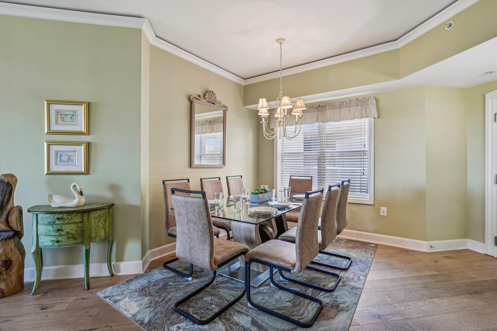 Dining Table with Seating for Eight at 5505 Hampton Place
