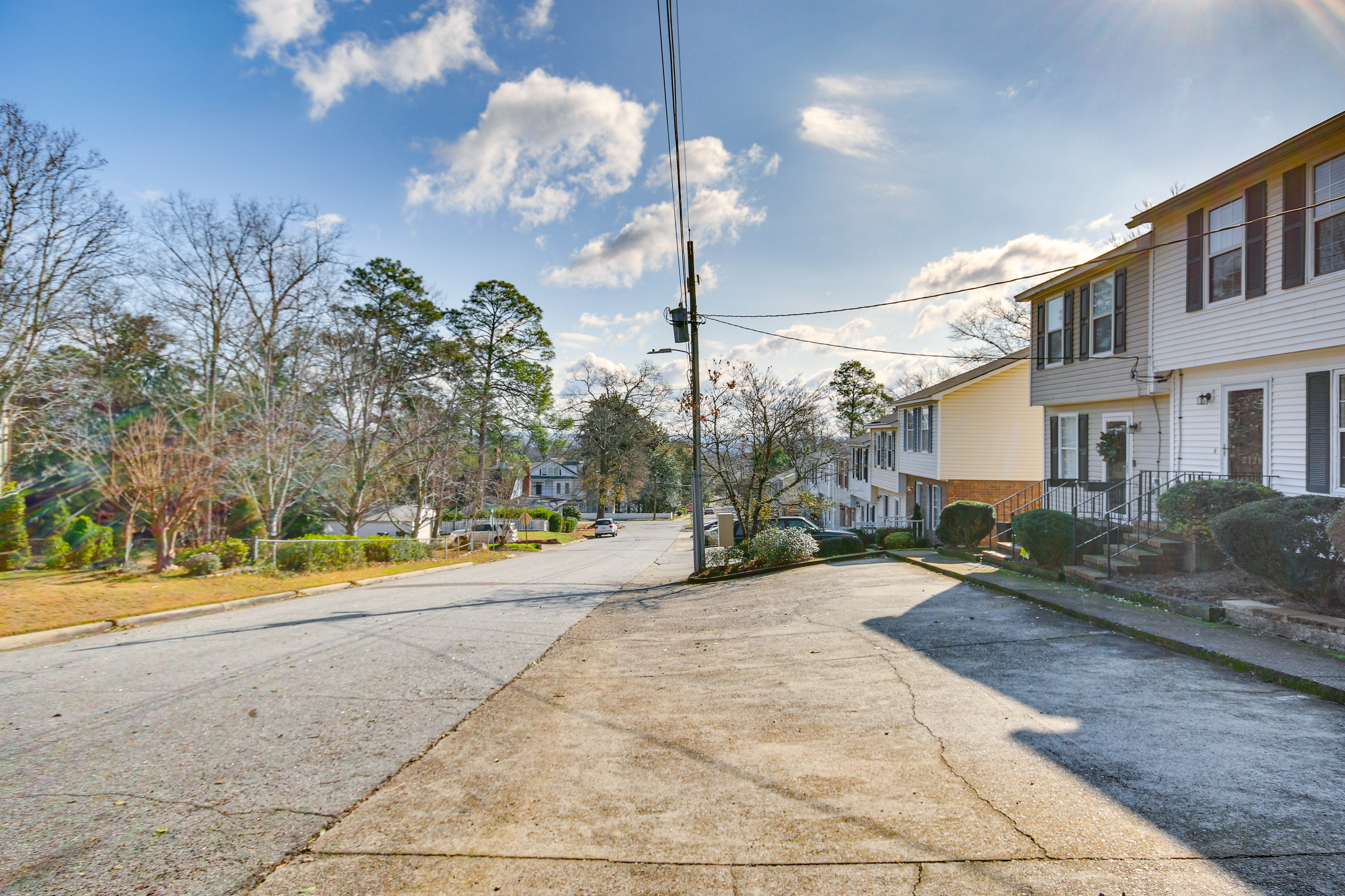 Property Image 1 - Comfy Augusta Condo w/ Deck ~ 4 Mi to Olde Town