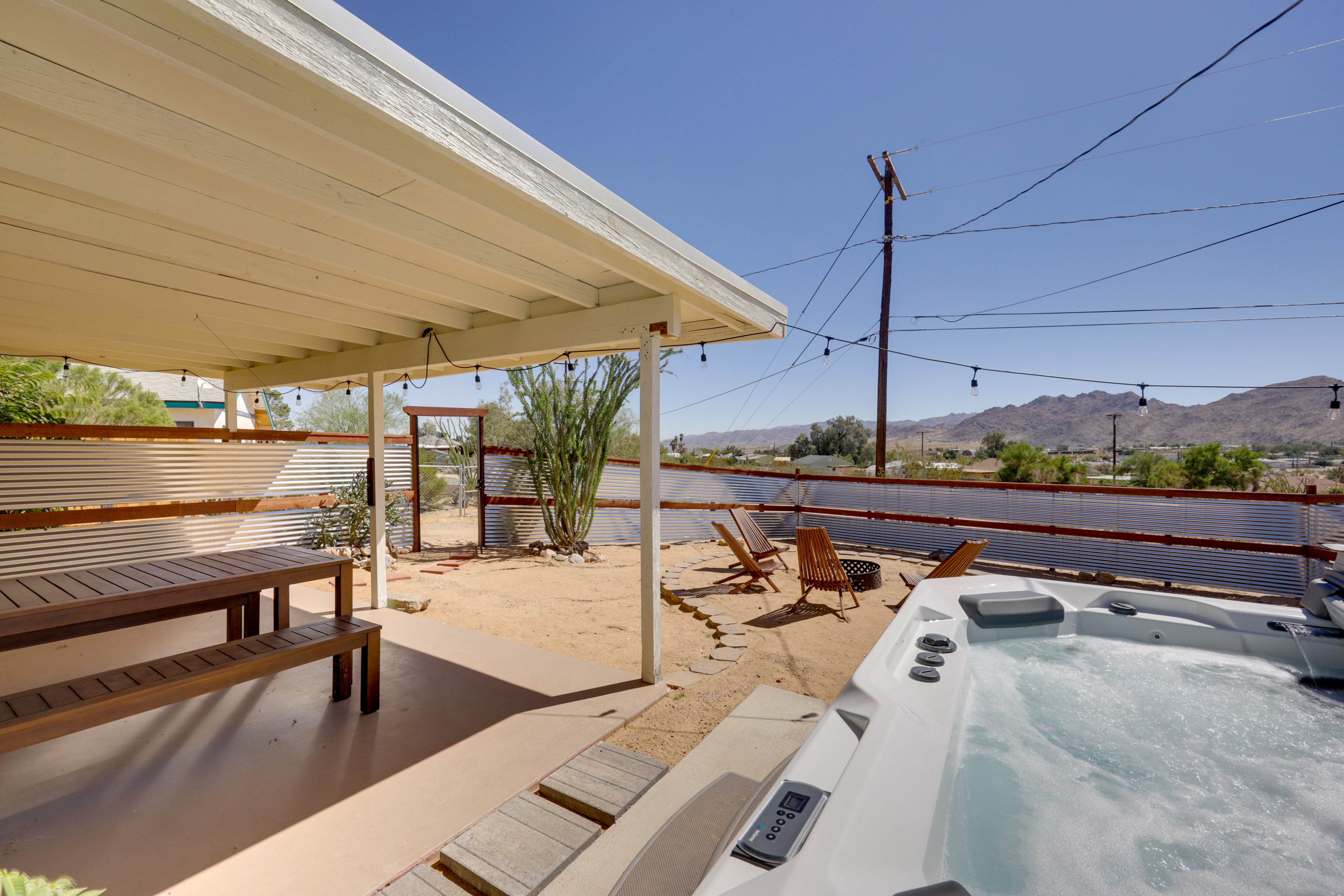 Property Image 1 - Chic Joshua Tree Retreat w/ Private Hot Tub!