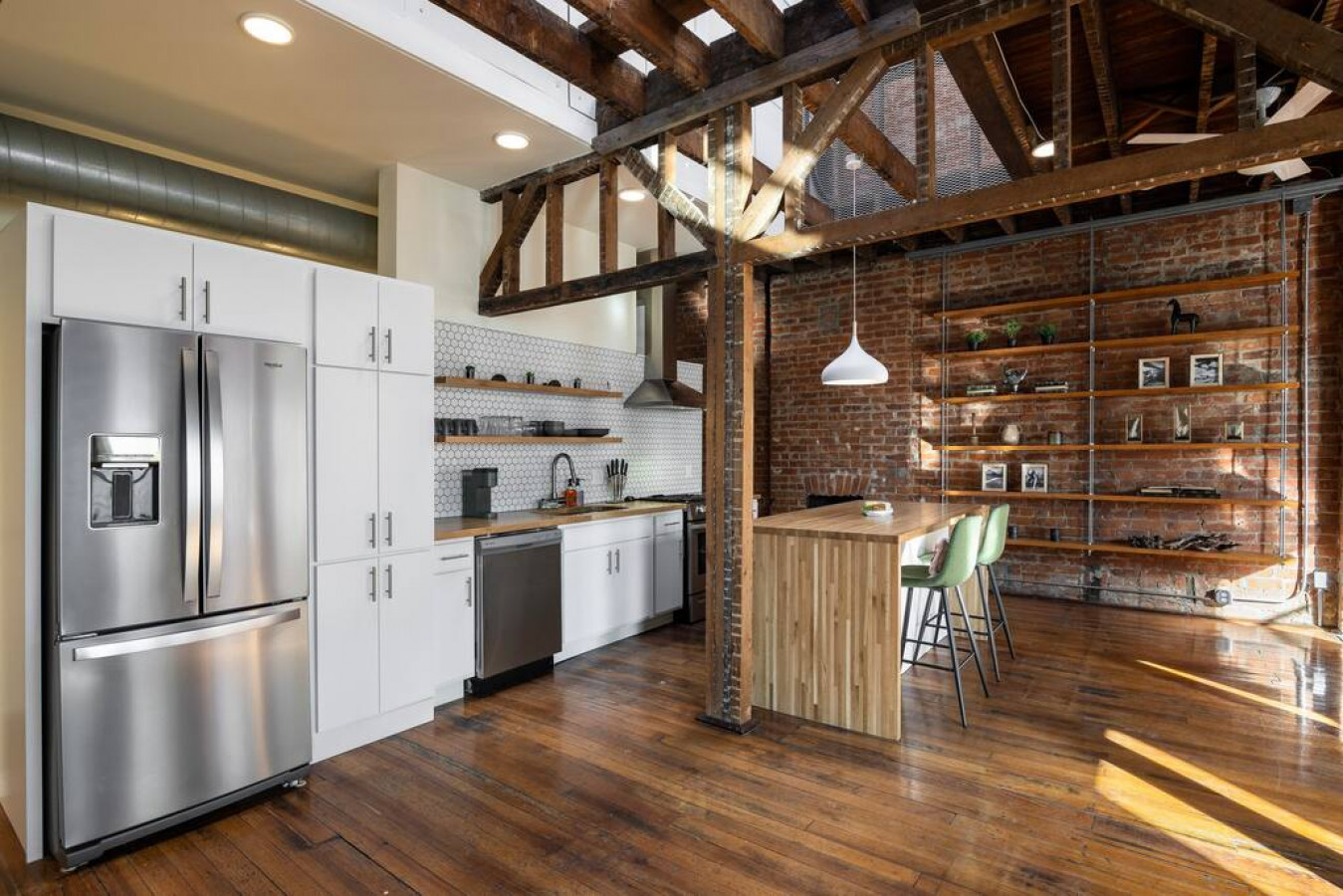 Property Image 2 - Beautifully Styled Loft in Heart of OTR