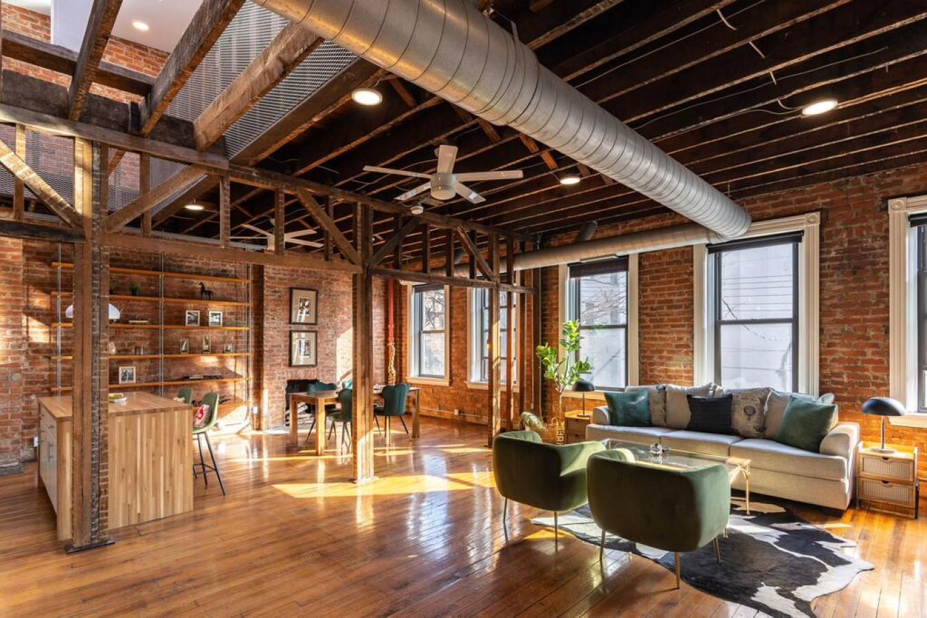 Property Image 1 - Beautifully Styled Loft in Heart of OTR