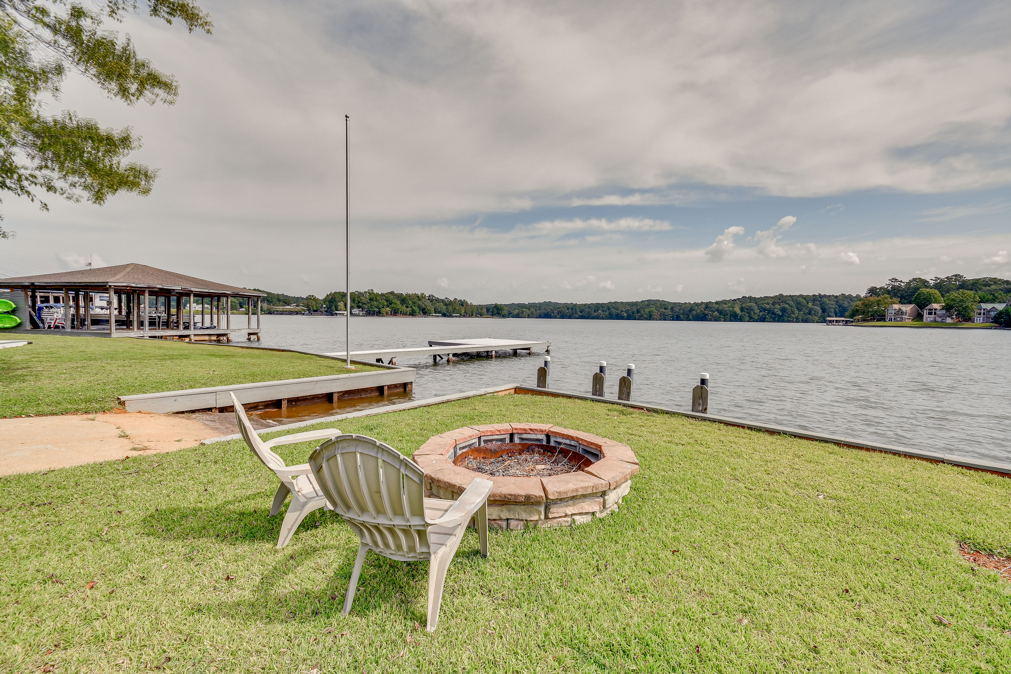 Property Image 2 - Lake Martin Retreat w/ Private Dock & Boat Launch