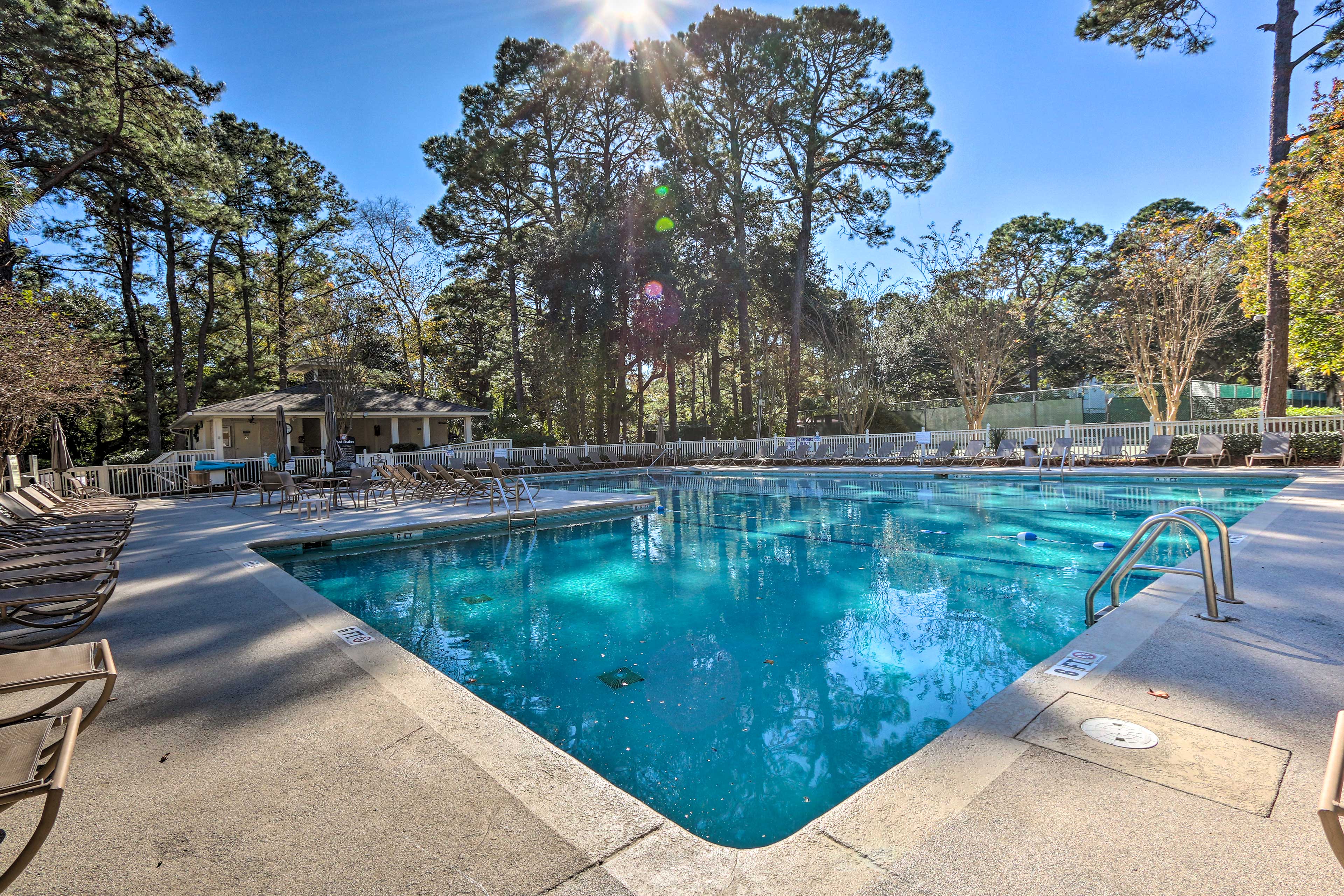 Hilton Head Island Retreat w/ Pool, Gym & Tennis! Home Rental in