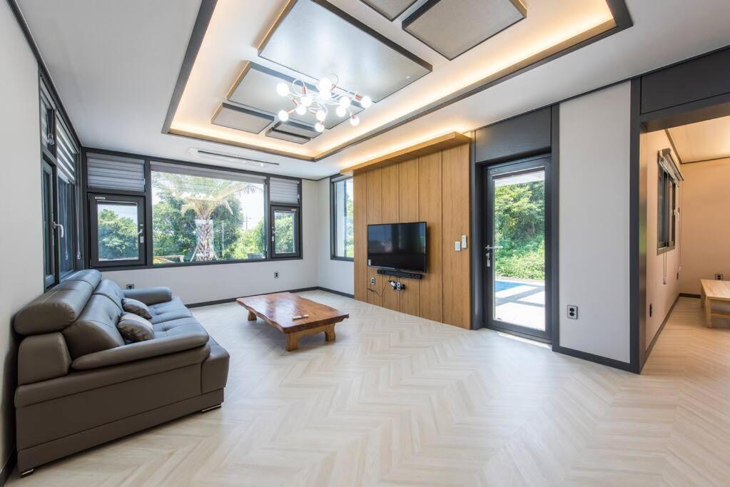 Property Image 1 - The Some Plus Onpyeong - Apartment